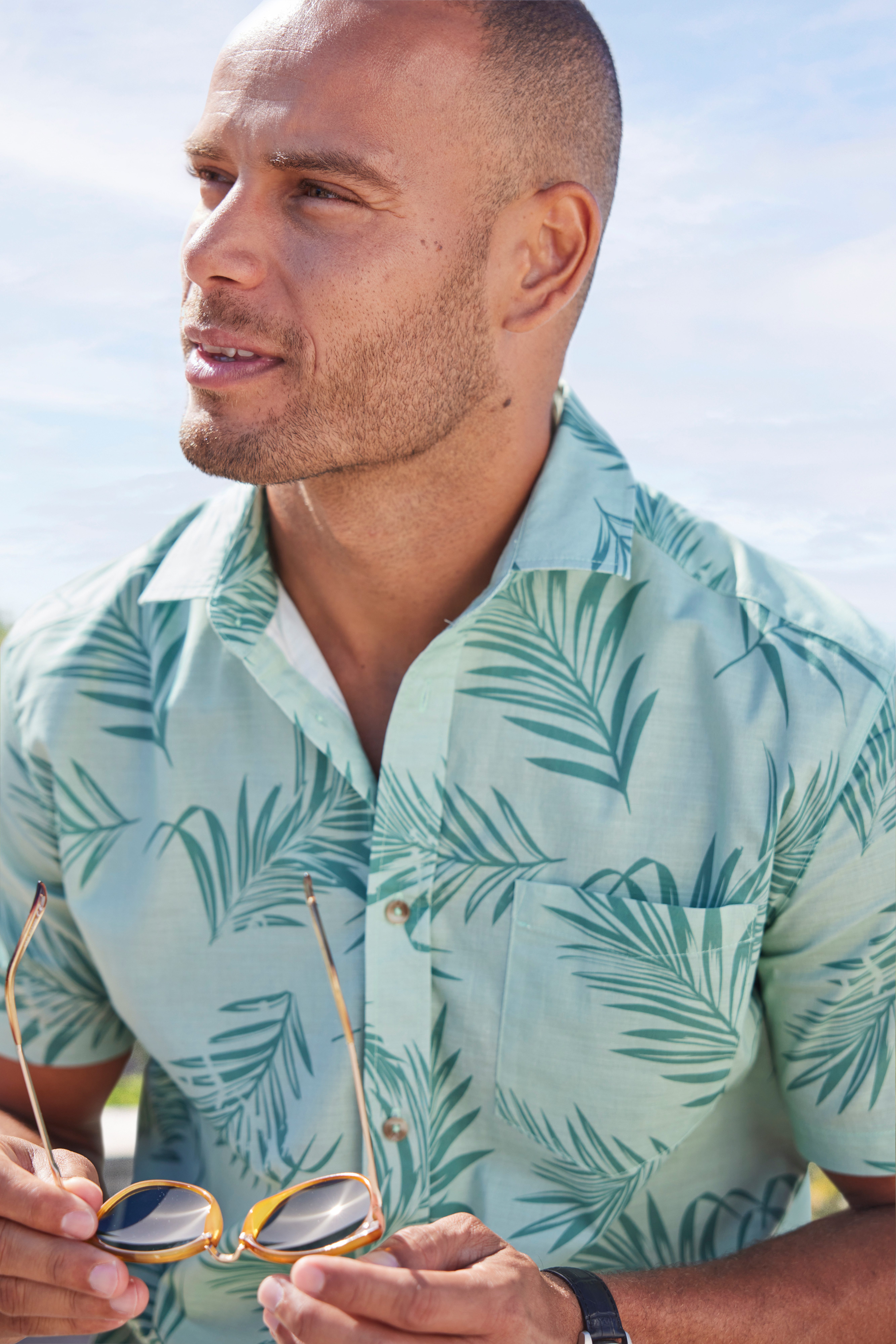 John Devin Hawaï-overhemd Regular fit Korte mouwen, vrijetijdsshirt met palmprint van 100% katoen
