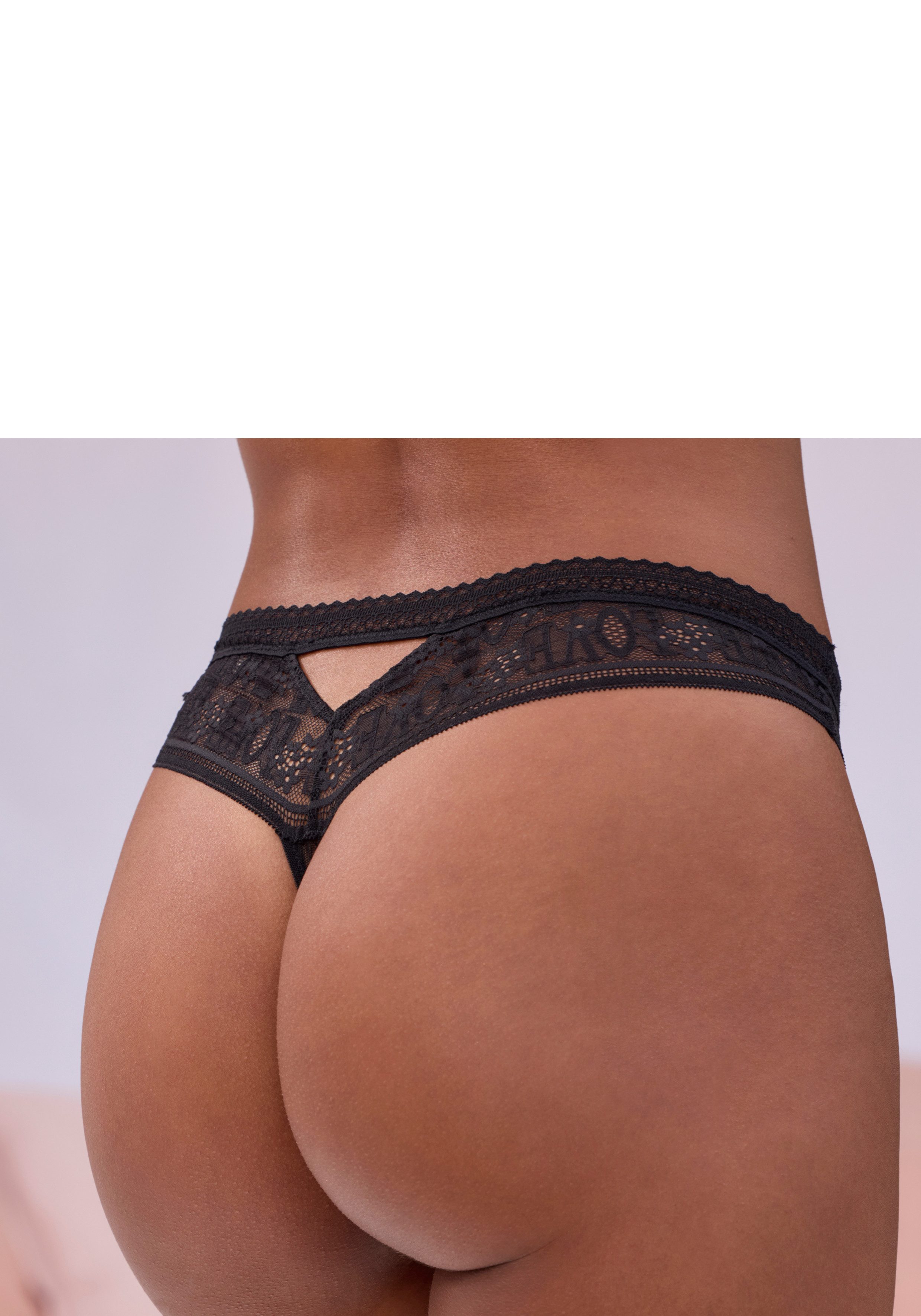 Vivance String Madita van mooi kant met "love"-opschrift en fijne mesh