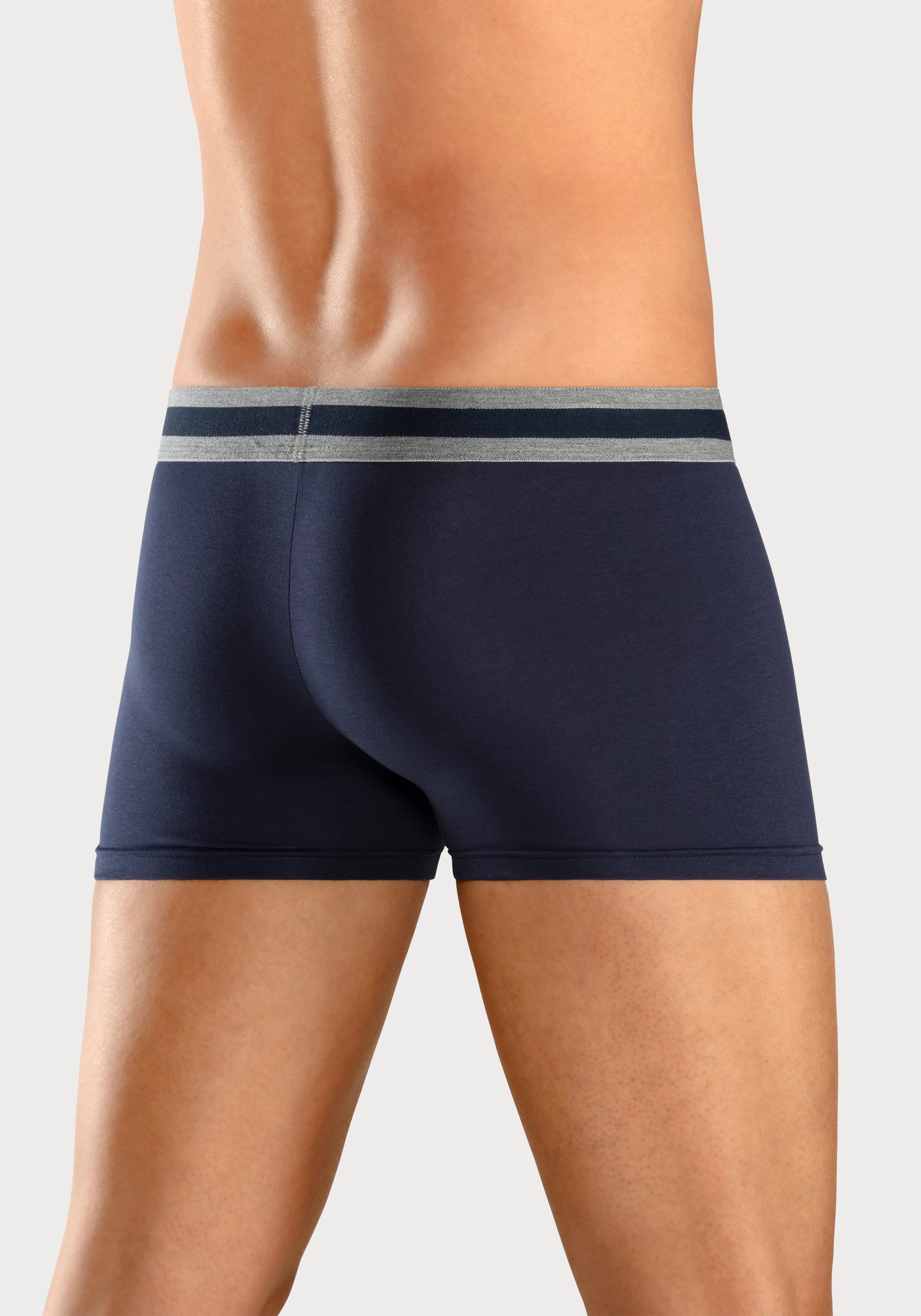 Bench. Boxershort voor heren (set, 4 stuks)