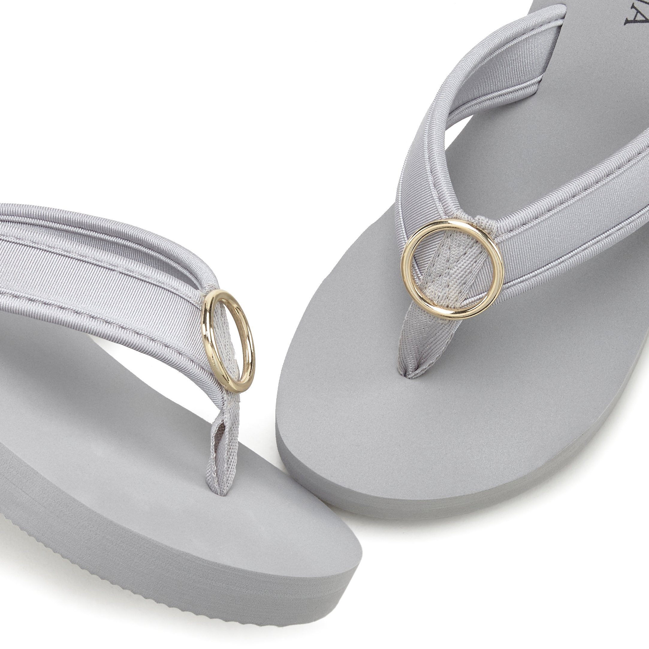 Lascana Badslippers Sandaal, pantoletten, badschoen met ringapplicatie "Italië" VEGAN