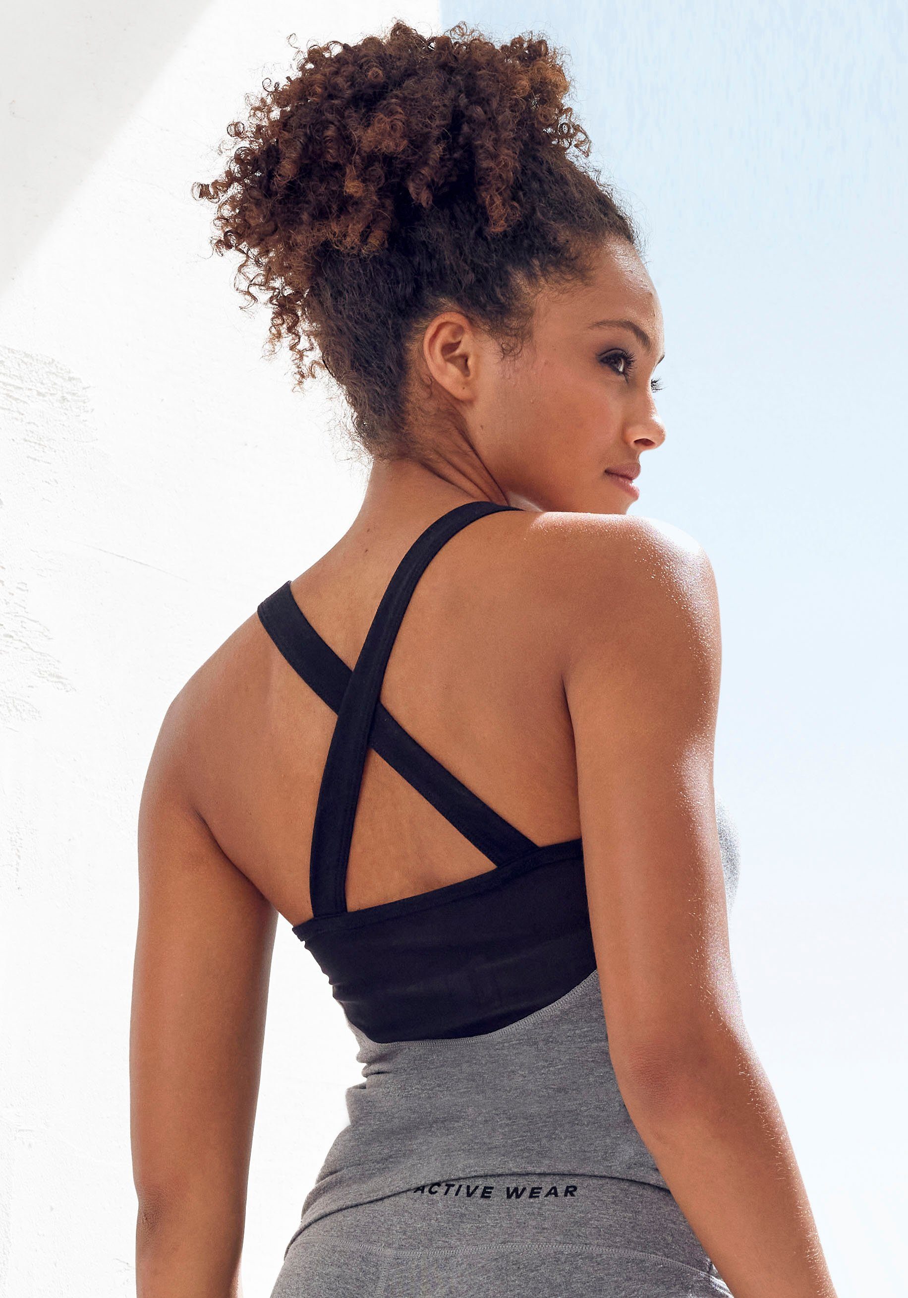vivance active Functionele top -Sporttop met gekruiste elastische bandjes