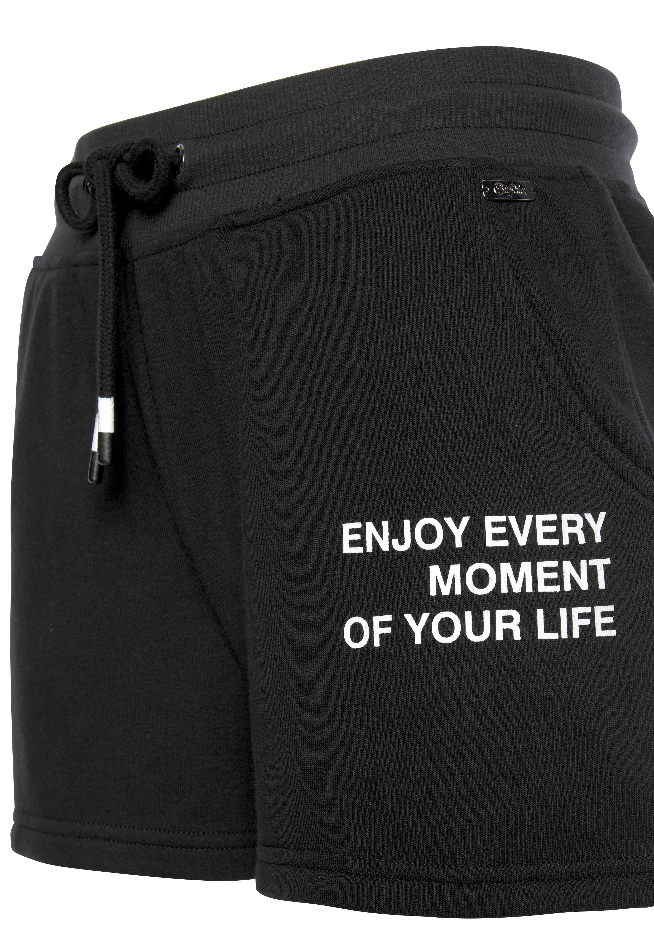 Buffalo Sweatshort met statement print, loungewear