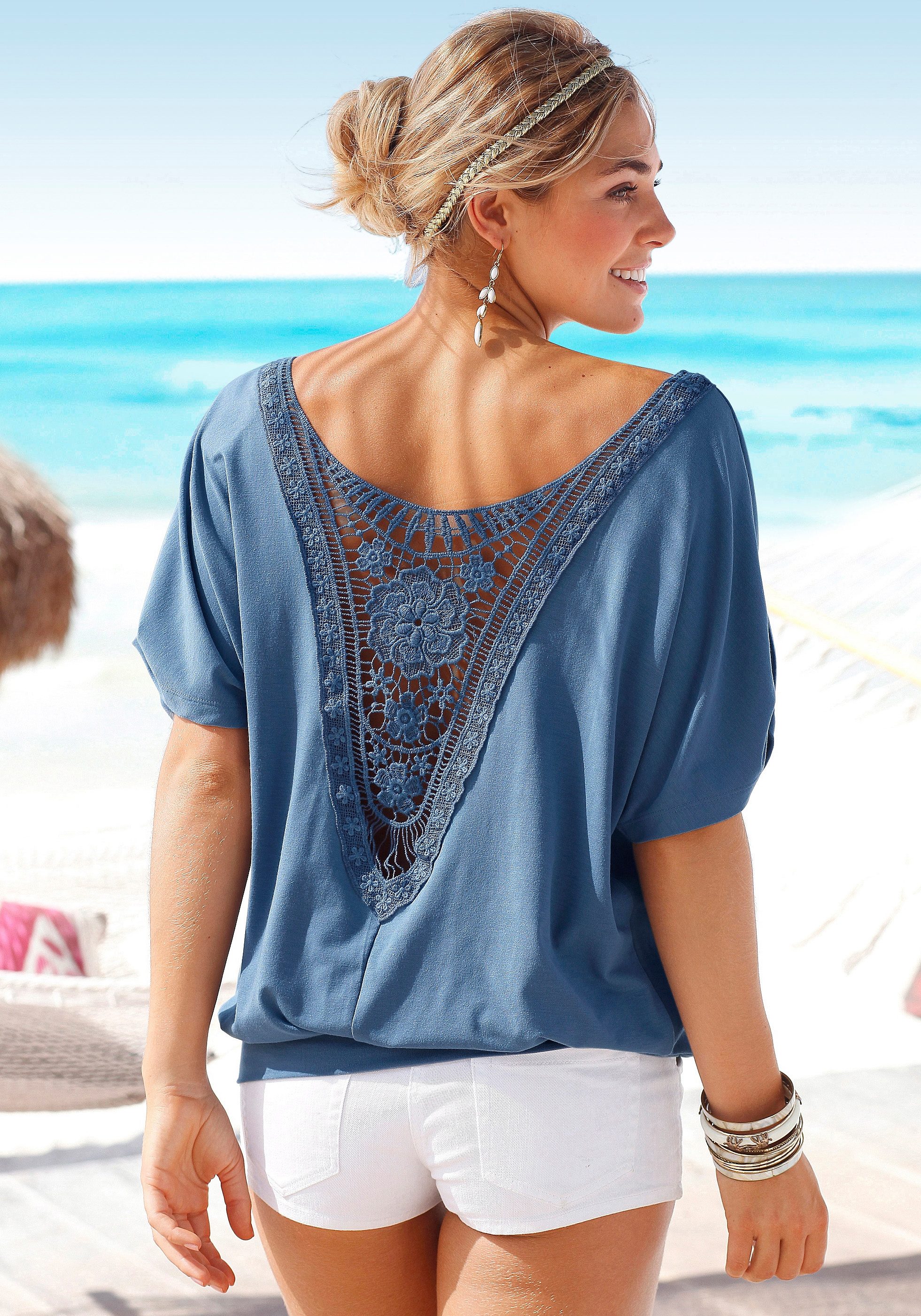 Lascana Strandshirt met gehaakt inzet op de rug, t-shirt, wijde pasvorm, luchtig en los