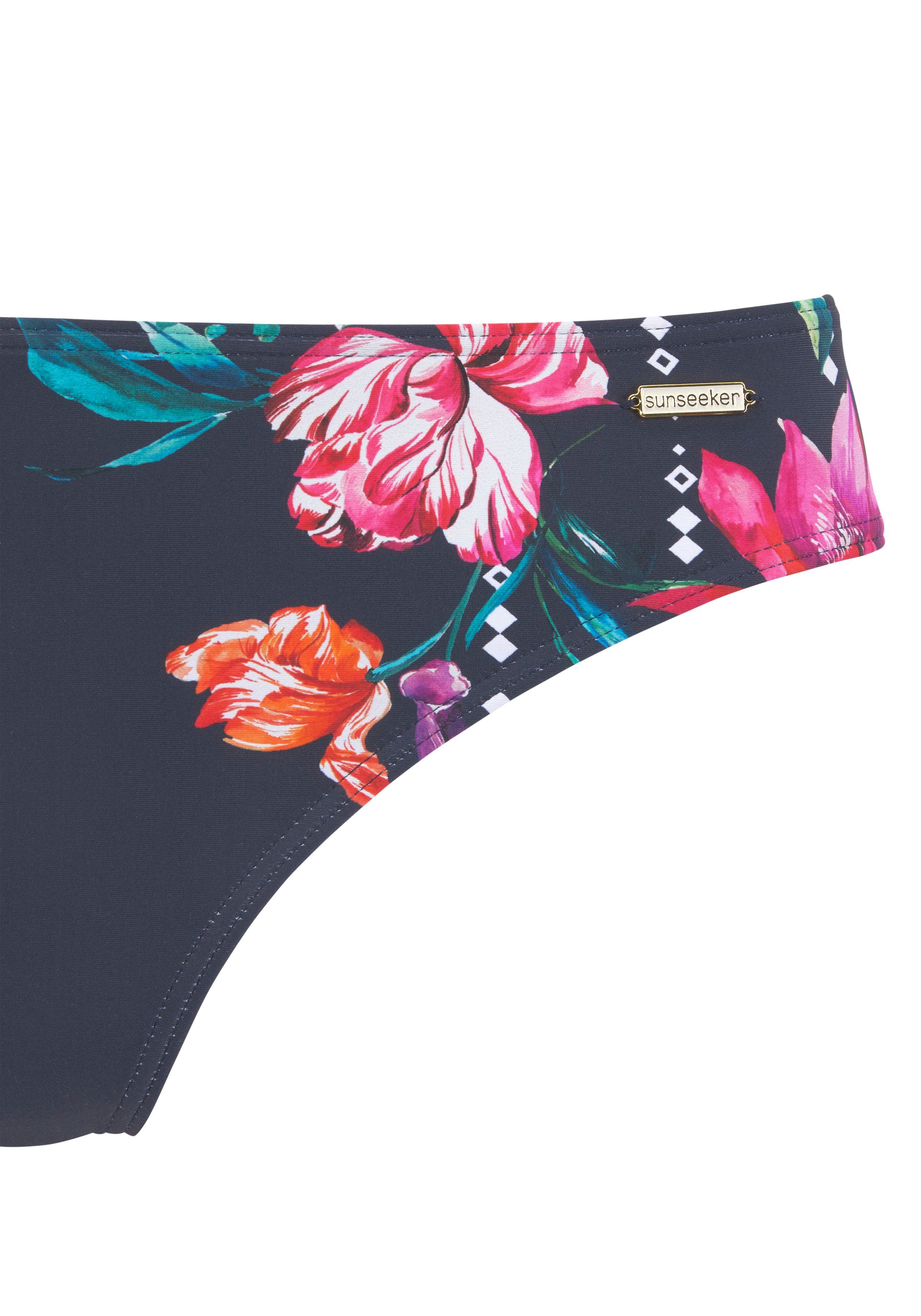 Sunseeker Bikinibroekje Modern met bloemenprint