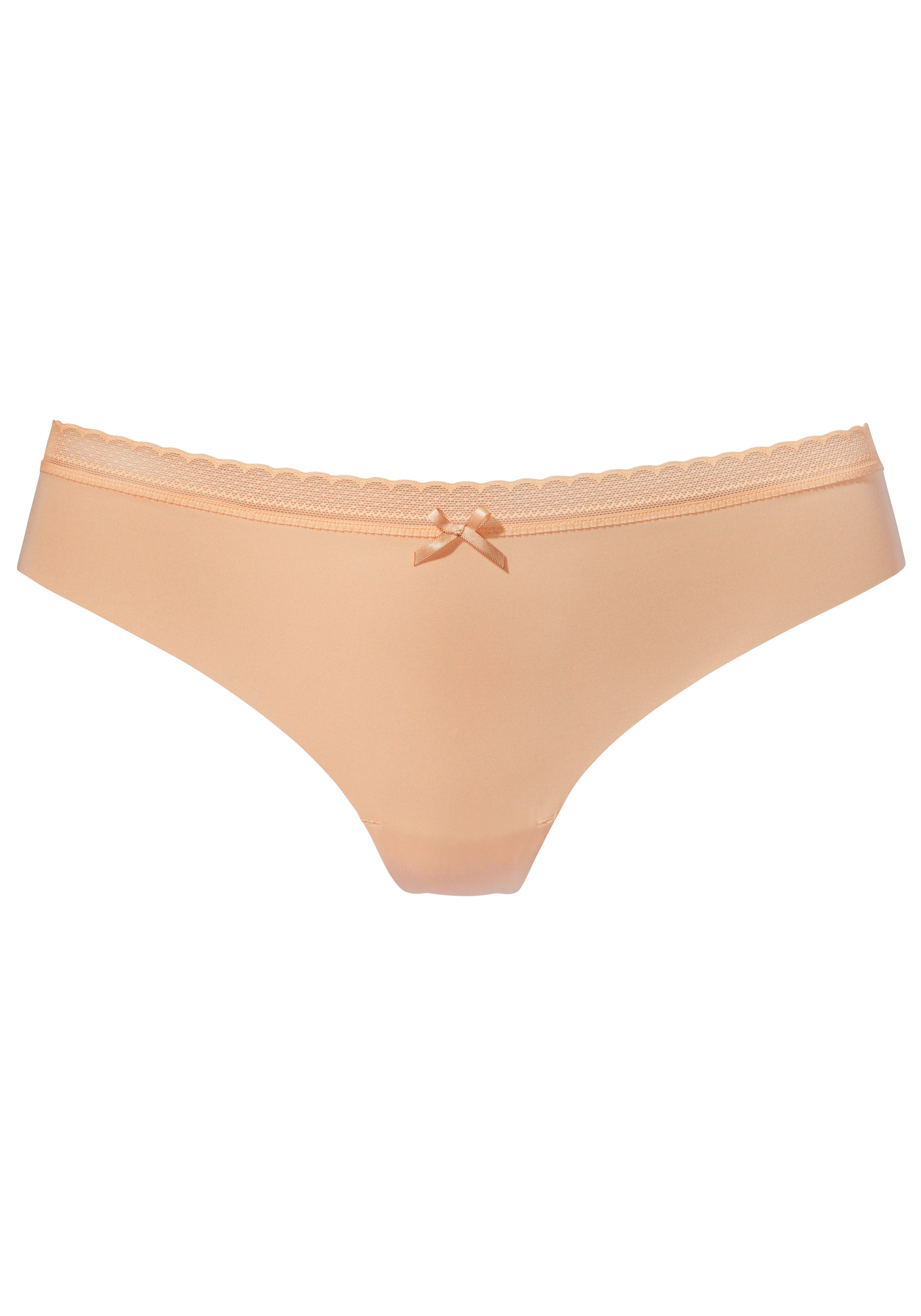 Lascana String SEAMLESS met naadloze afwerking en fijne kantenband strings maat 40/42 beige
