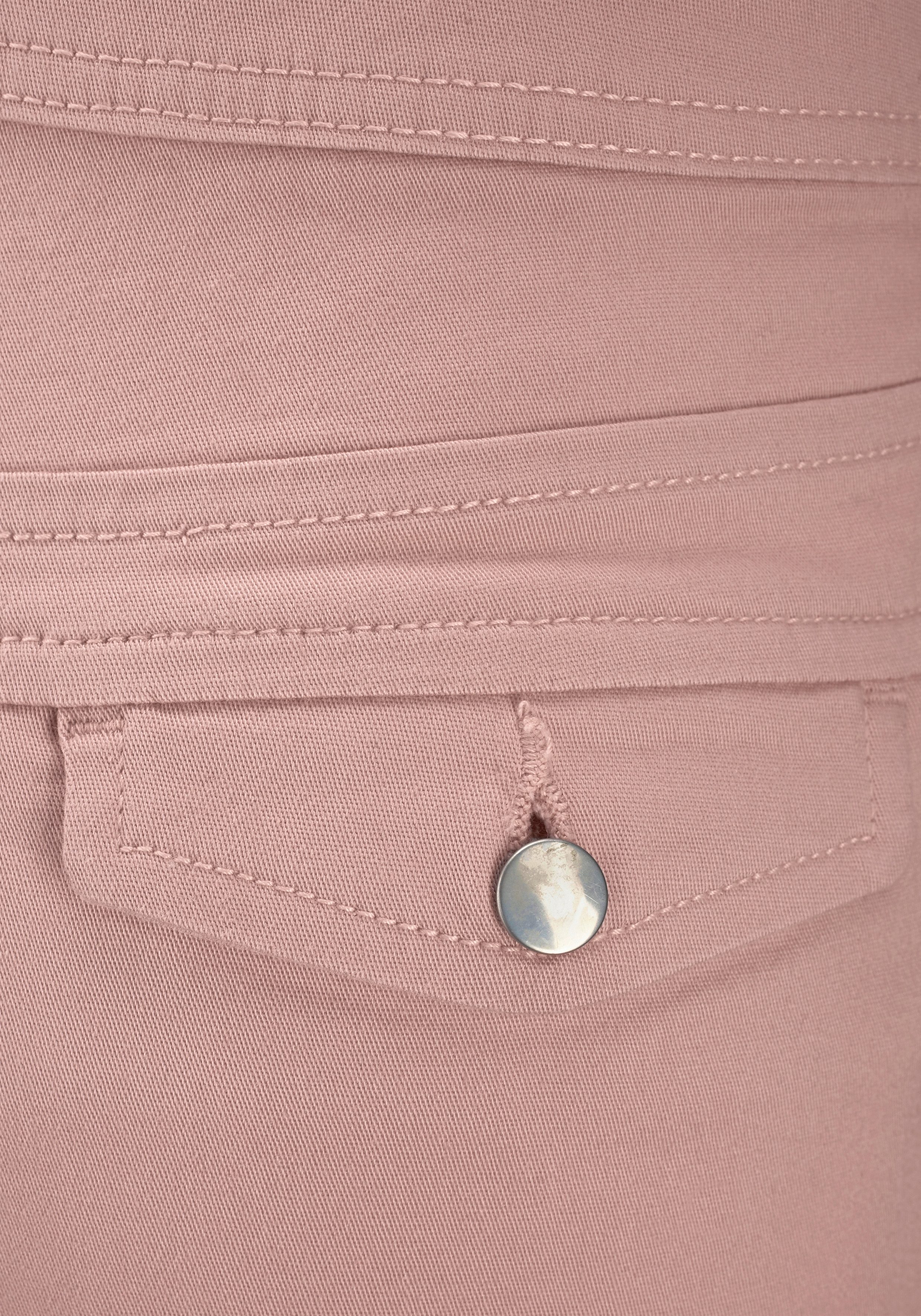 Lascana Short van stretchkatoen met zakken, korte broek, casual look
