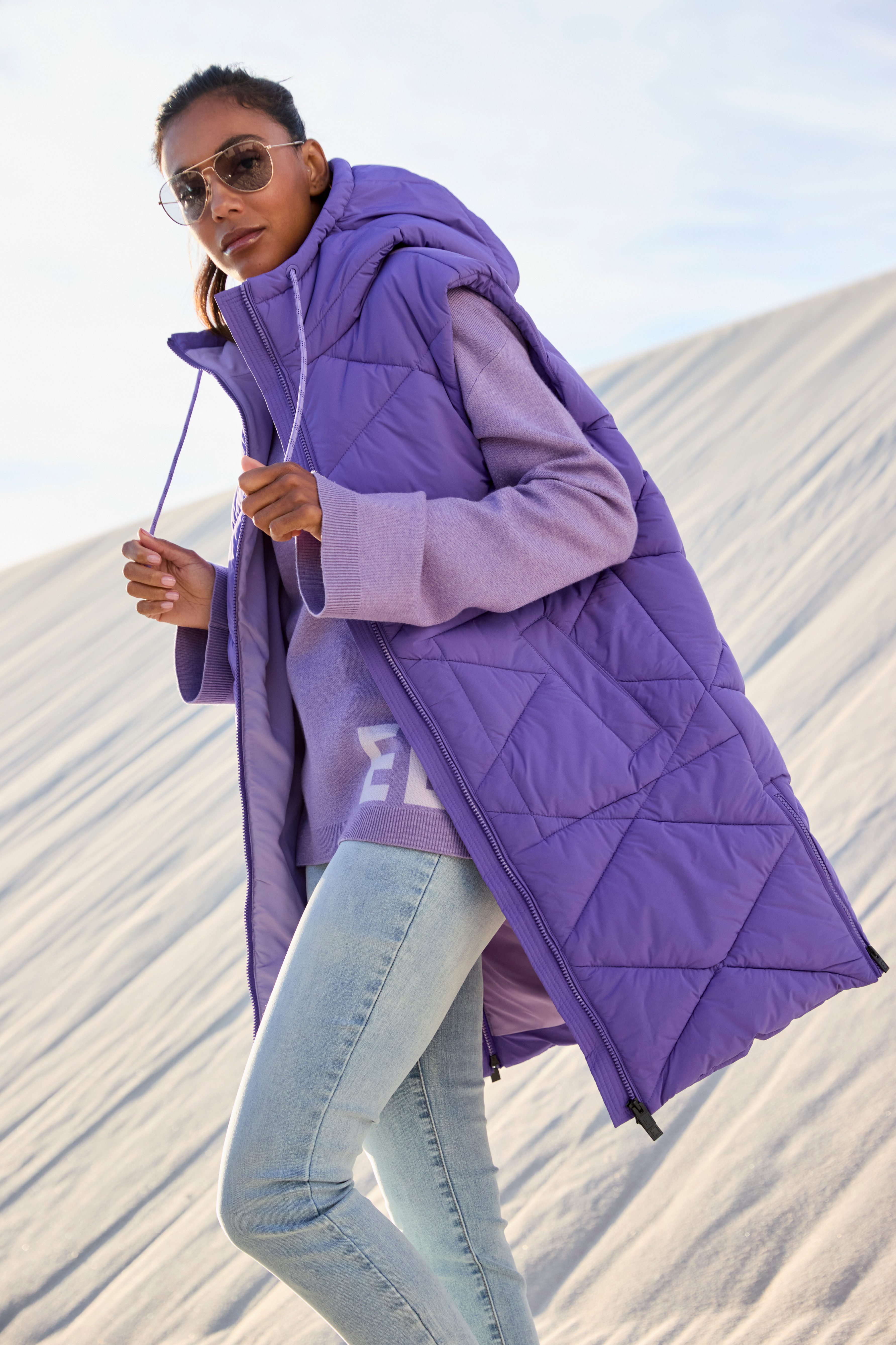 Elbsand Bodywarmer met een capuchon