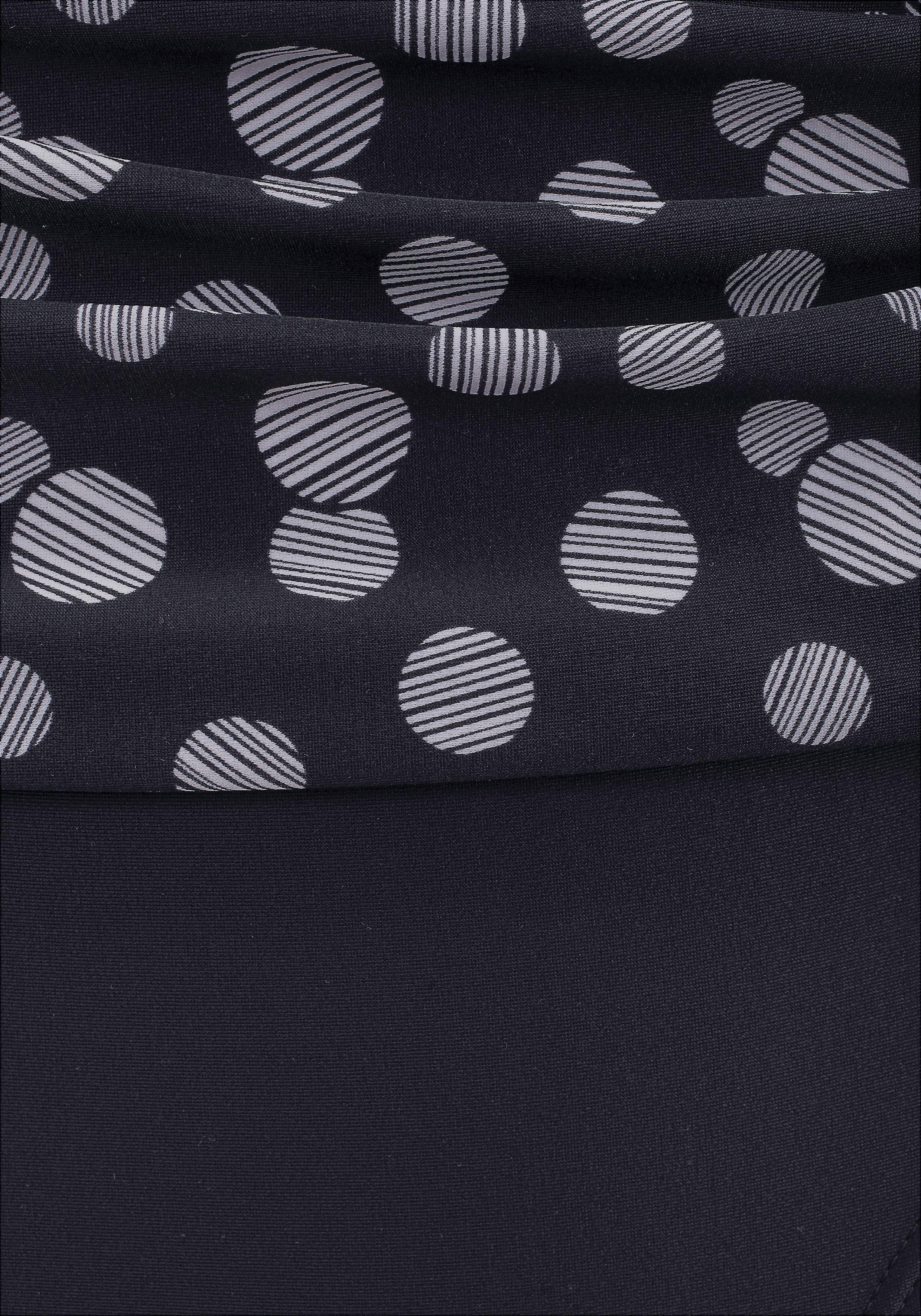 Lascana Badpak in een modieus design met een modellerend effect