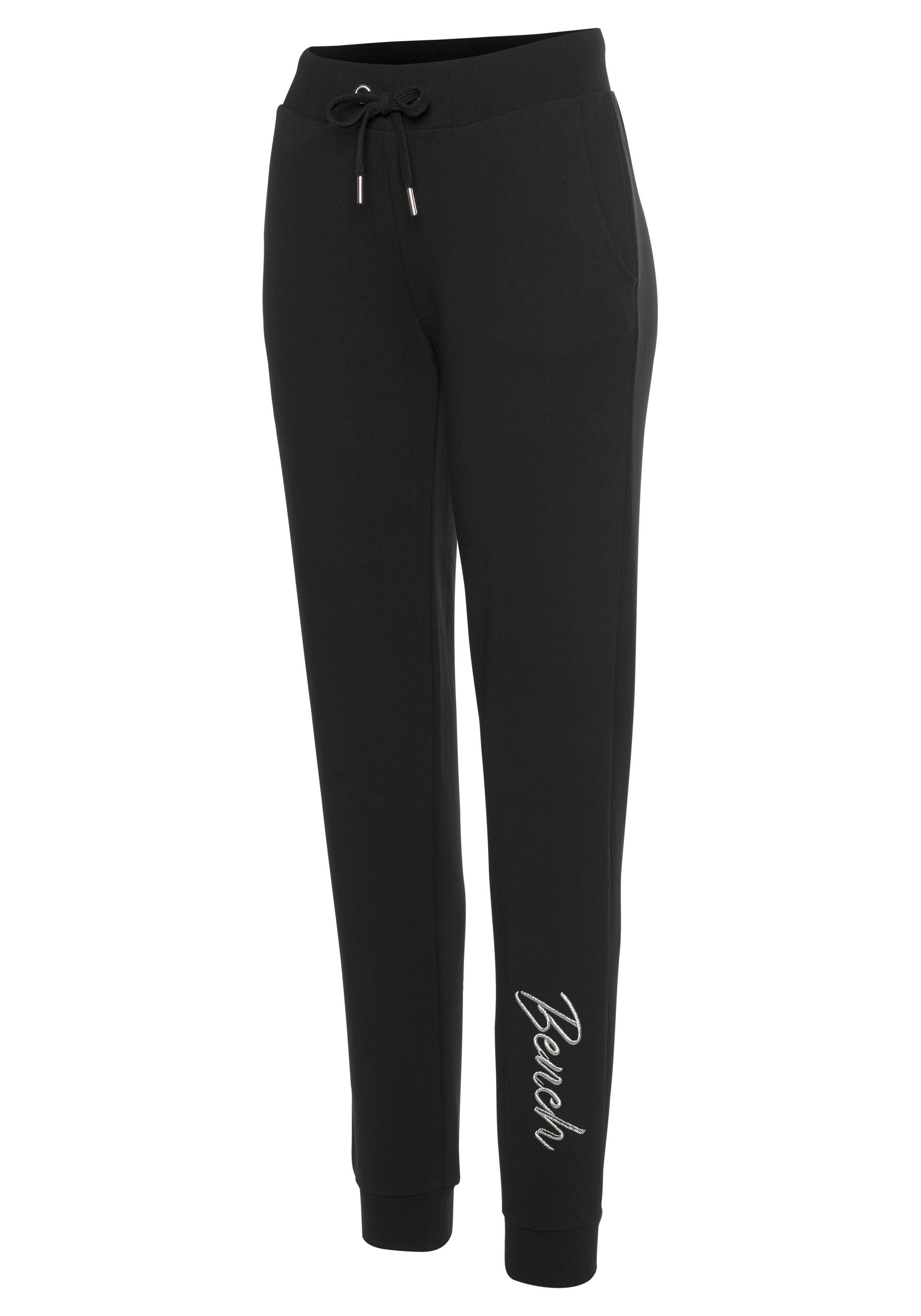Bench. Loungewear Relaxbroek met glanzende logo-borduurwerk, loungepak