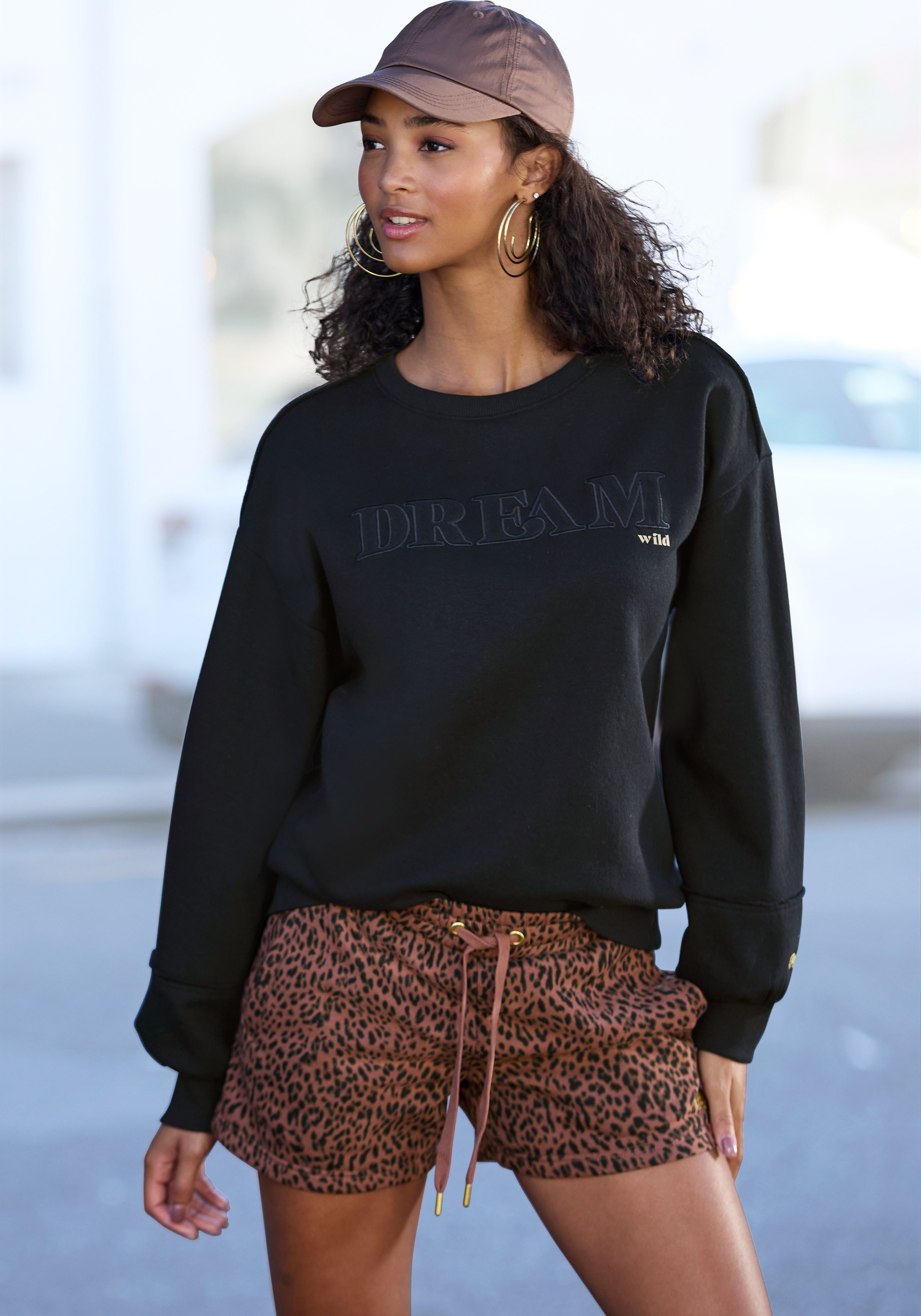 Buffalo Sweatshort met zijdelingse ribinzet en logoborduring