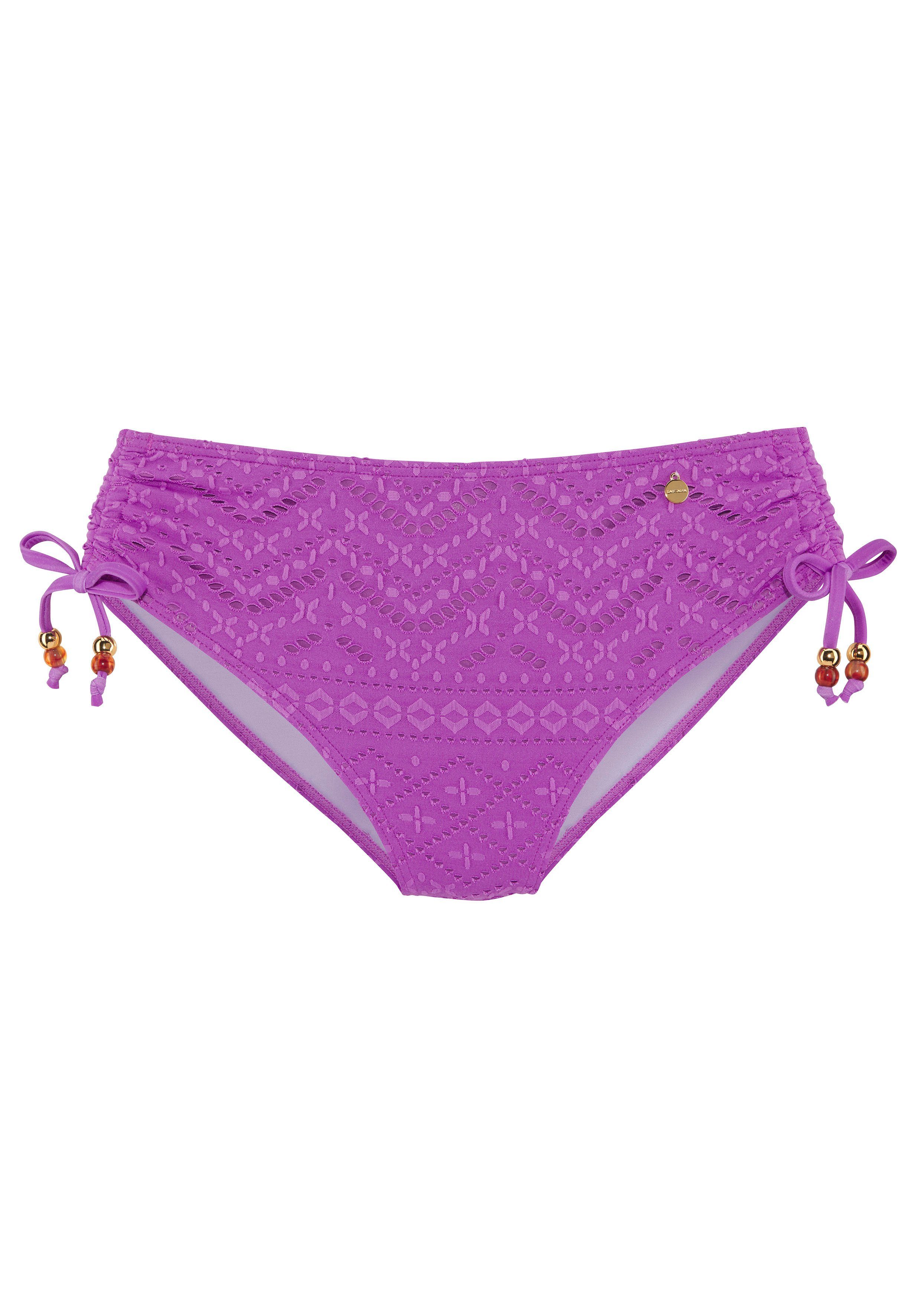Lascana Bikinibroekje Omara met broderie anglaise