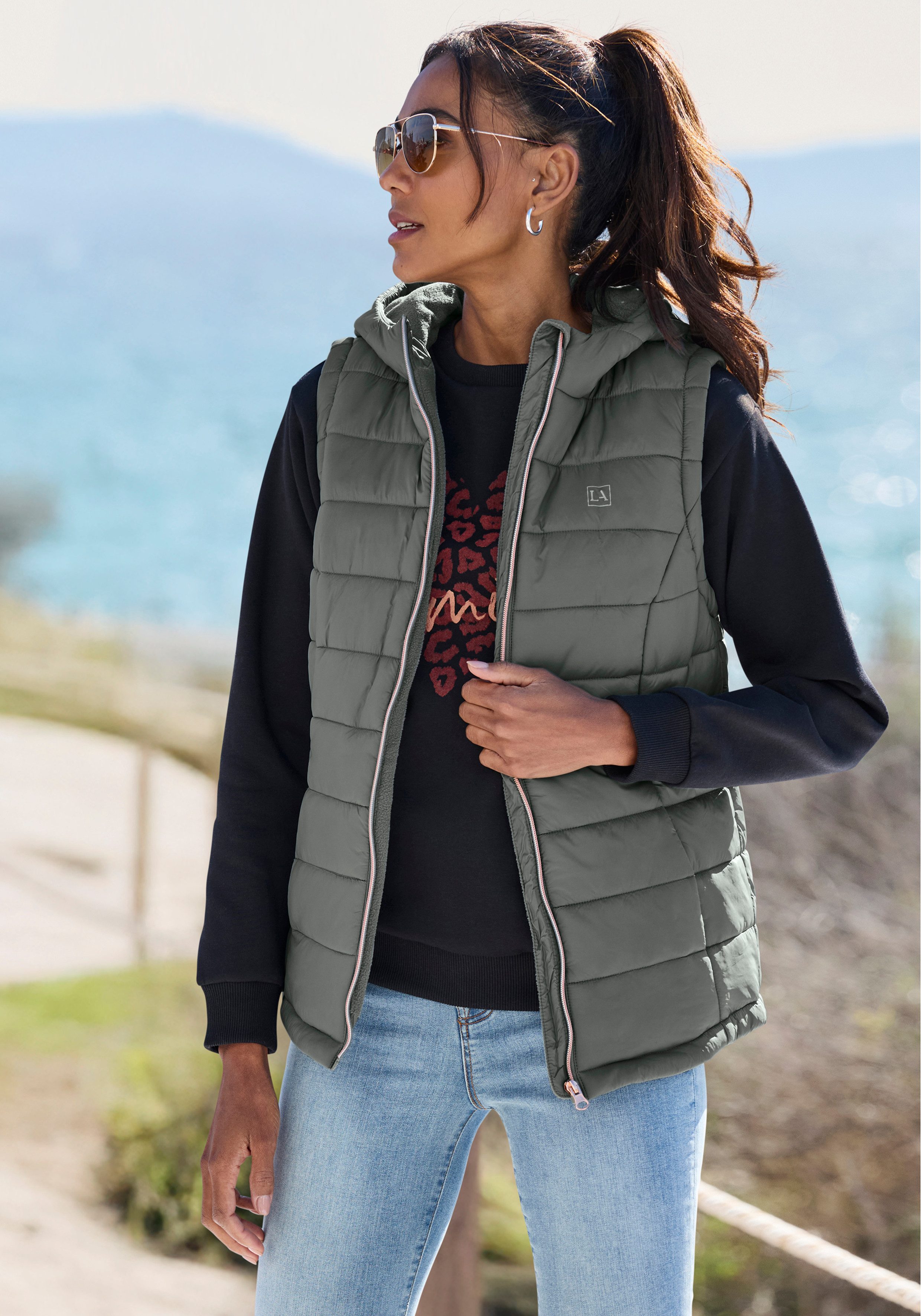 active by Lascana Bodywarmer met ritszakken