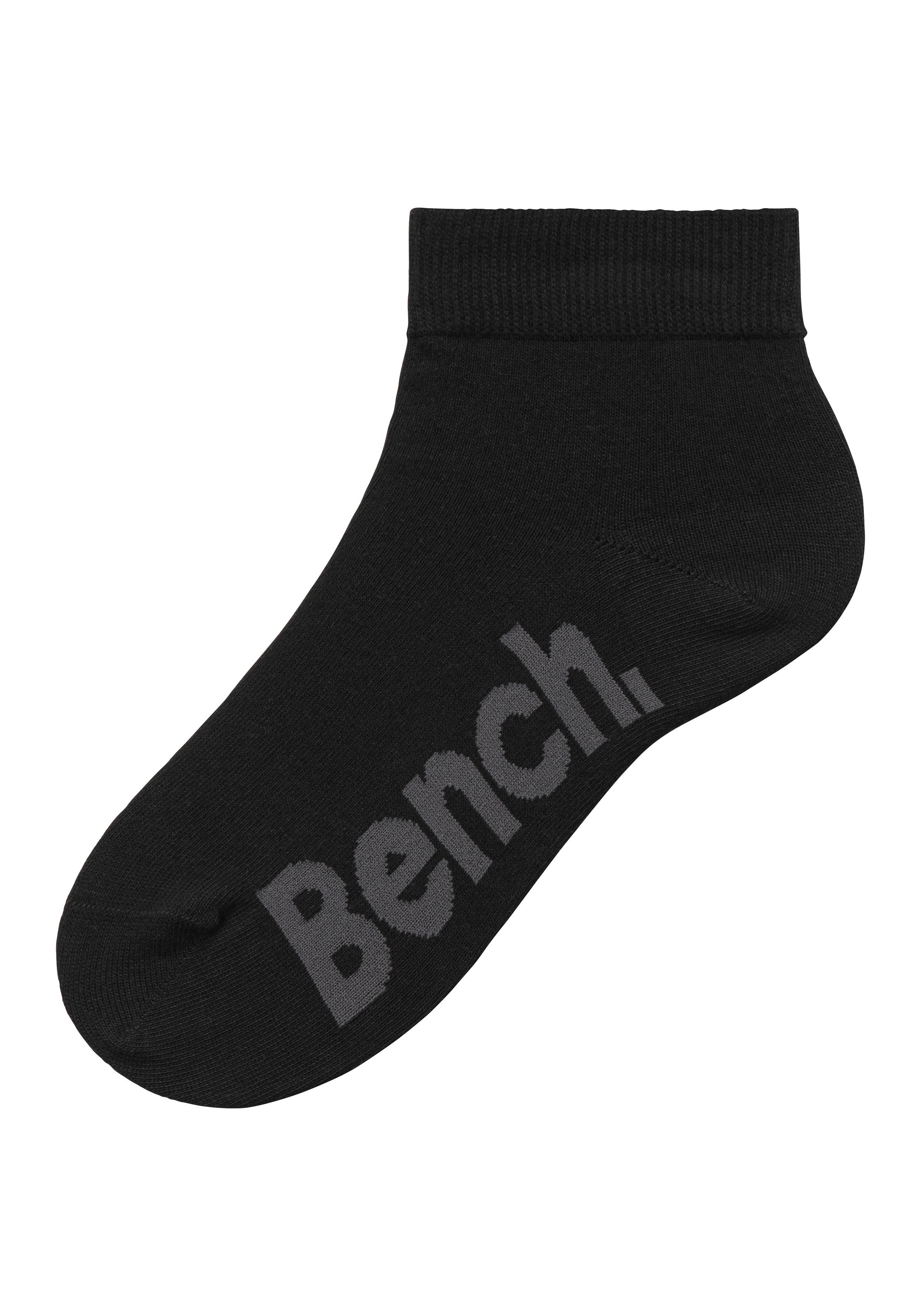 Bench. Korte sokken in aansprekend etui met ritssluiting (etui, 7 paar)
