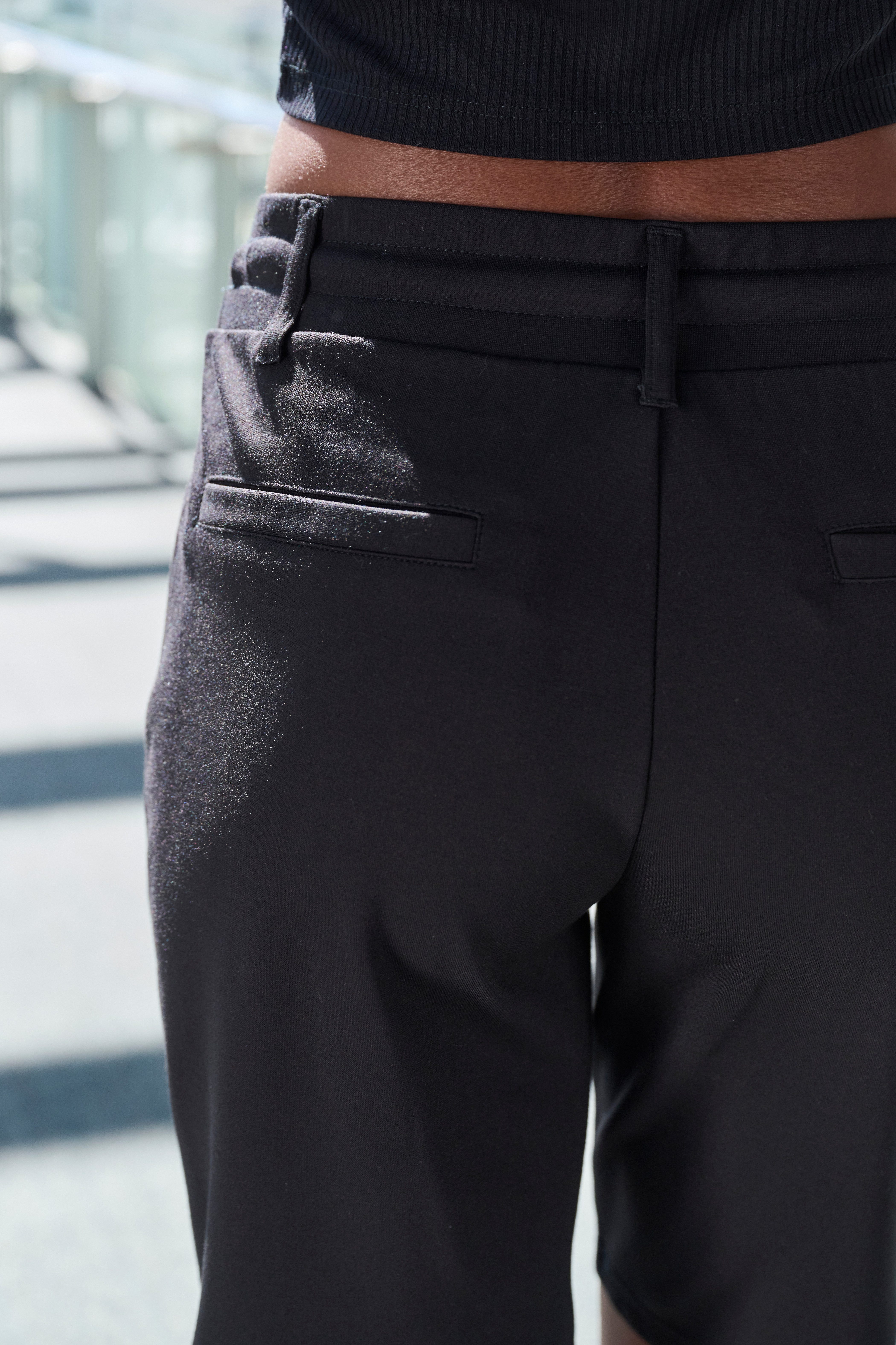 Lascana Short met riemlussen en bindband, loungewear