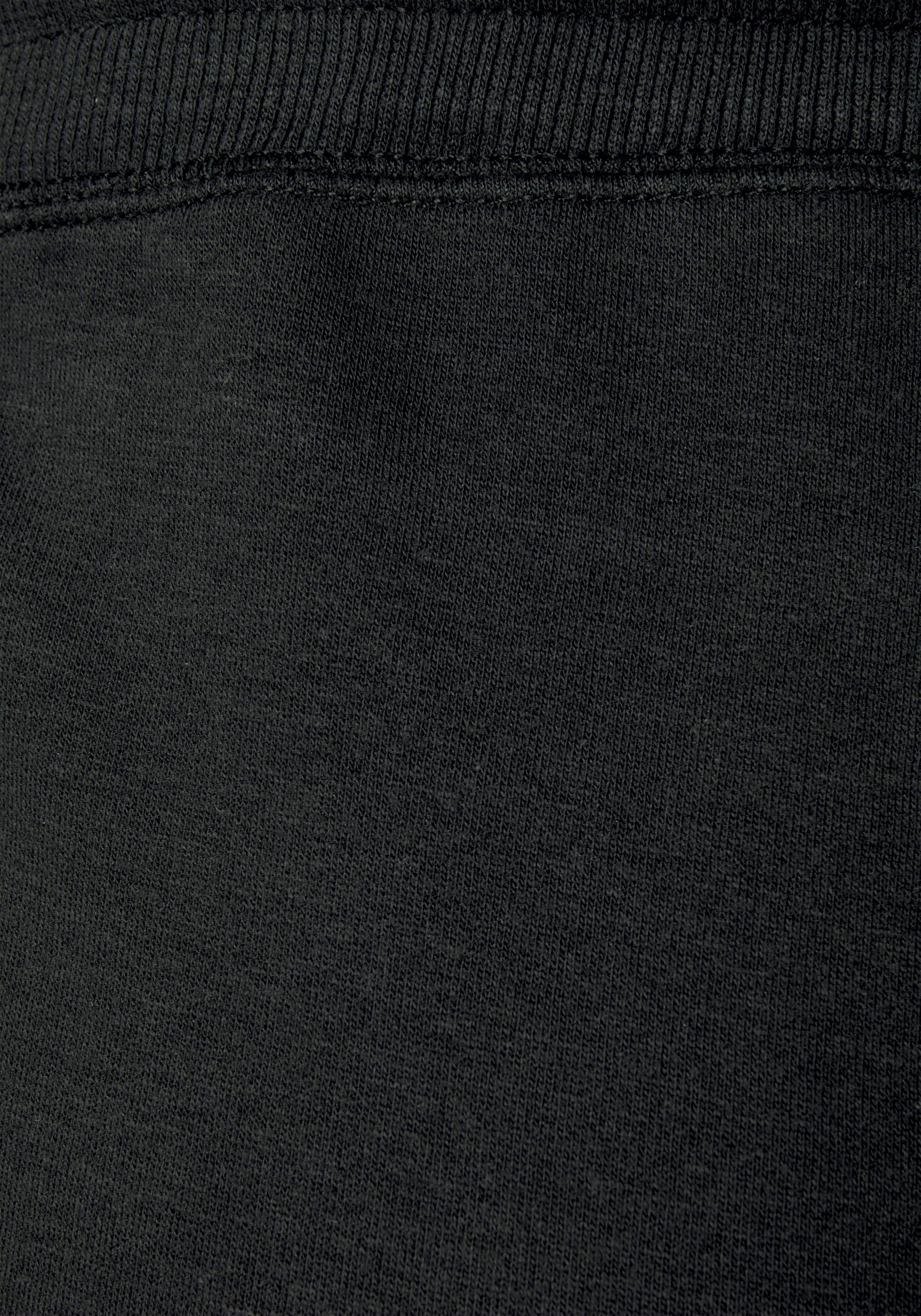 Bench. Loungewear Bermuda met opgerolde pijpzomen en zijzakken, loungewear