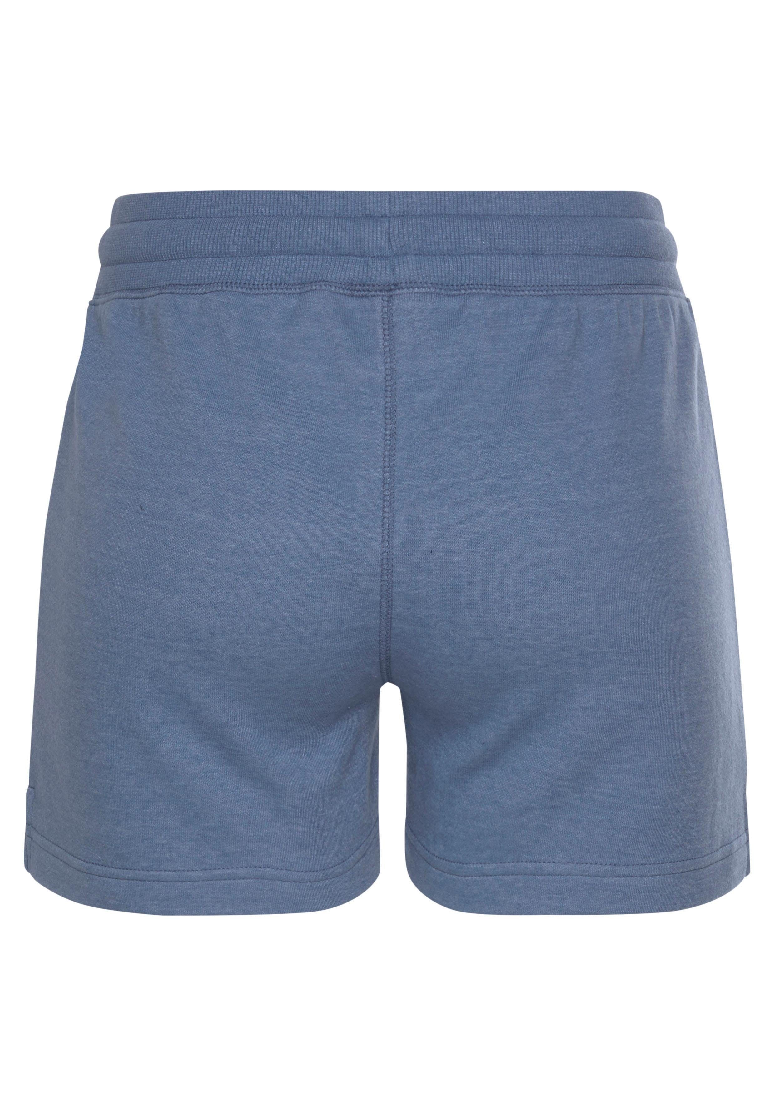 Bench. Loungewear Relaxshorts Sweatbroek met korte zijopeningen en zijzakken, loungewear