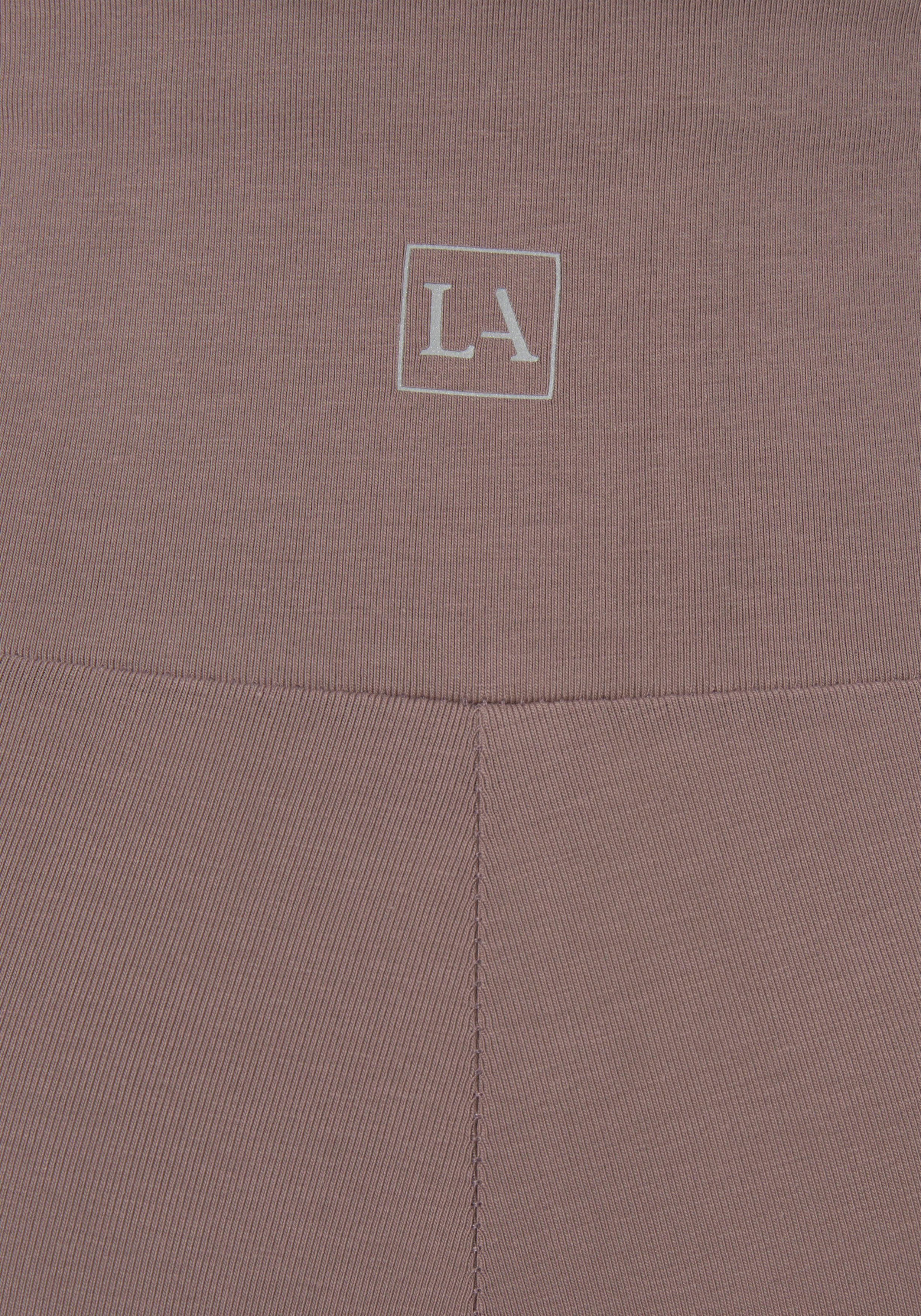 Lascana Short met brede boord en logoprint, loungewear