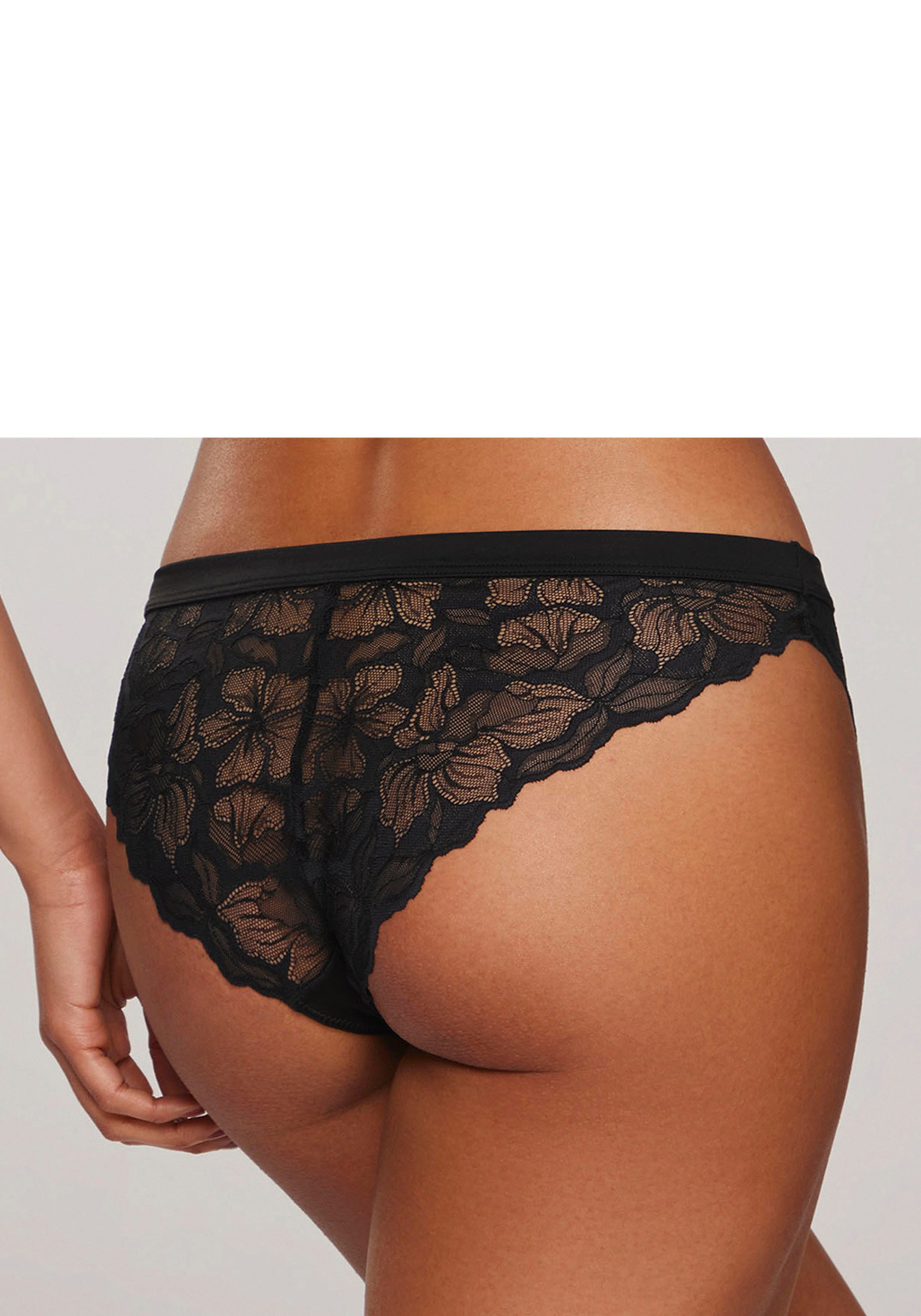 Lascana Tanga met edel accessoire en fijne band van satijnmateriaal