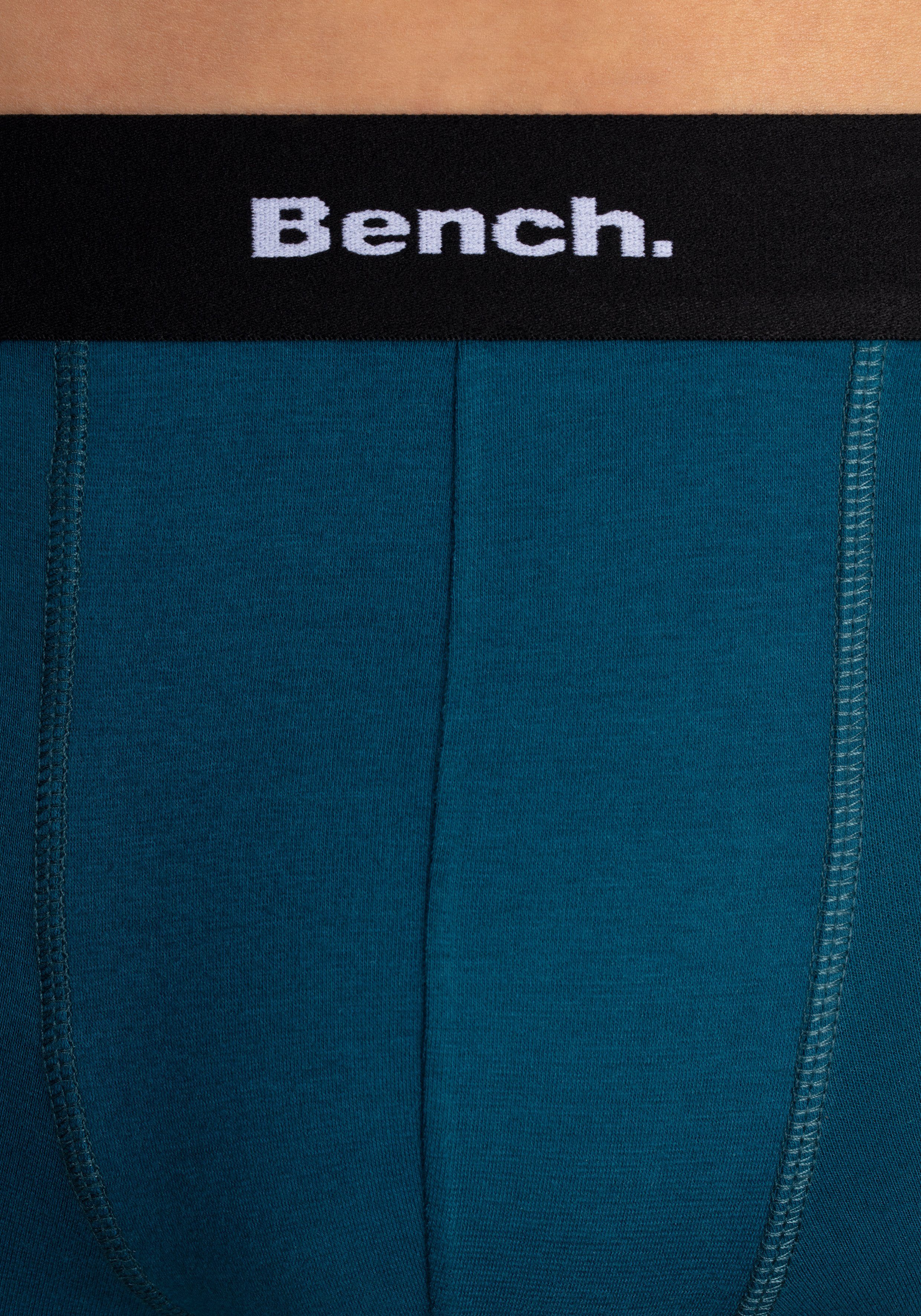 Bench. Boxershort voor heren met contrastkleurige band (set, 4 stuks)