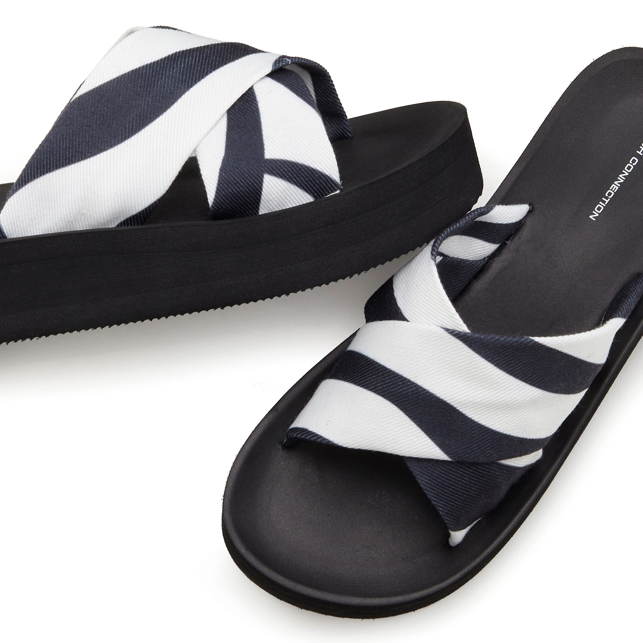 French Connection Slippers Sandaal, badpantoletten, badschoen, mule, open schoen VEGAN
