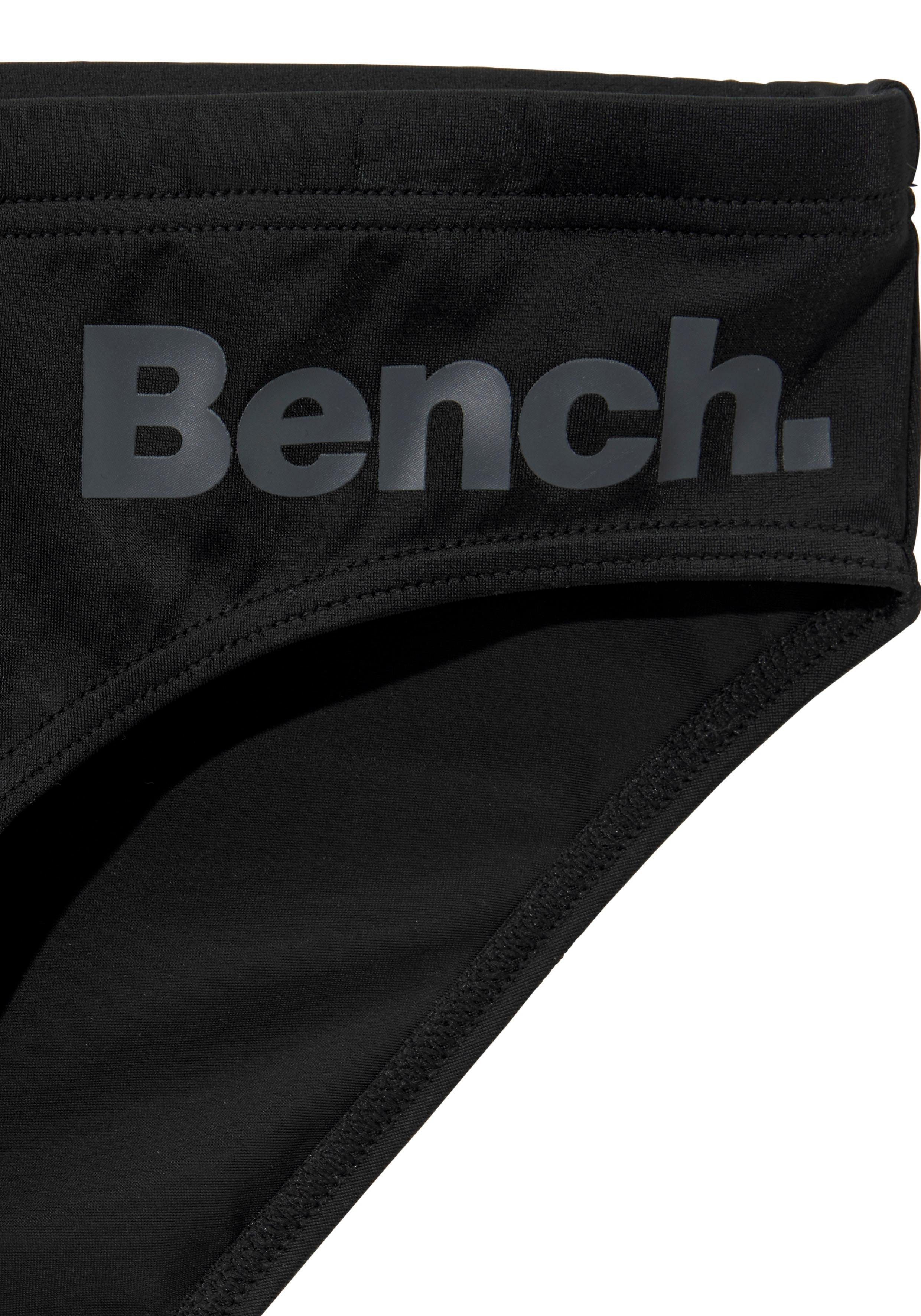 Bench. Zwembroek klassieke stijl, met binnenkoord