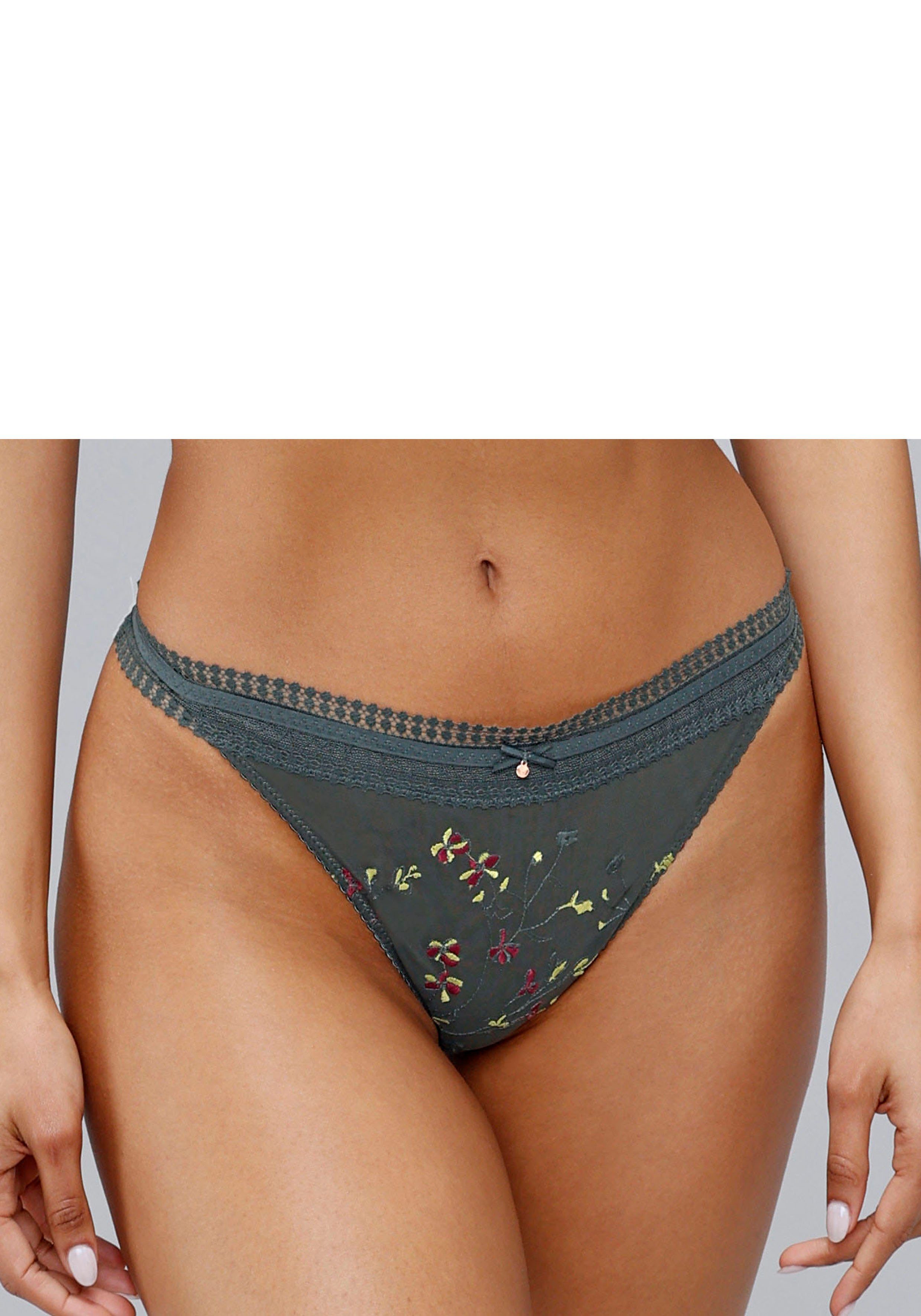 Lascana Tanga Jasmijn in bloemige look