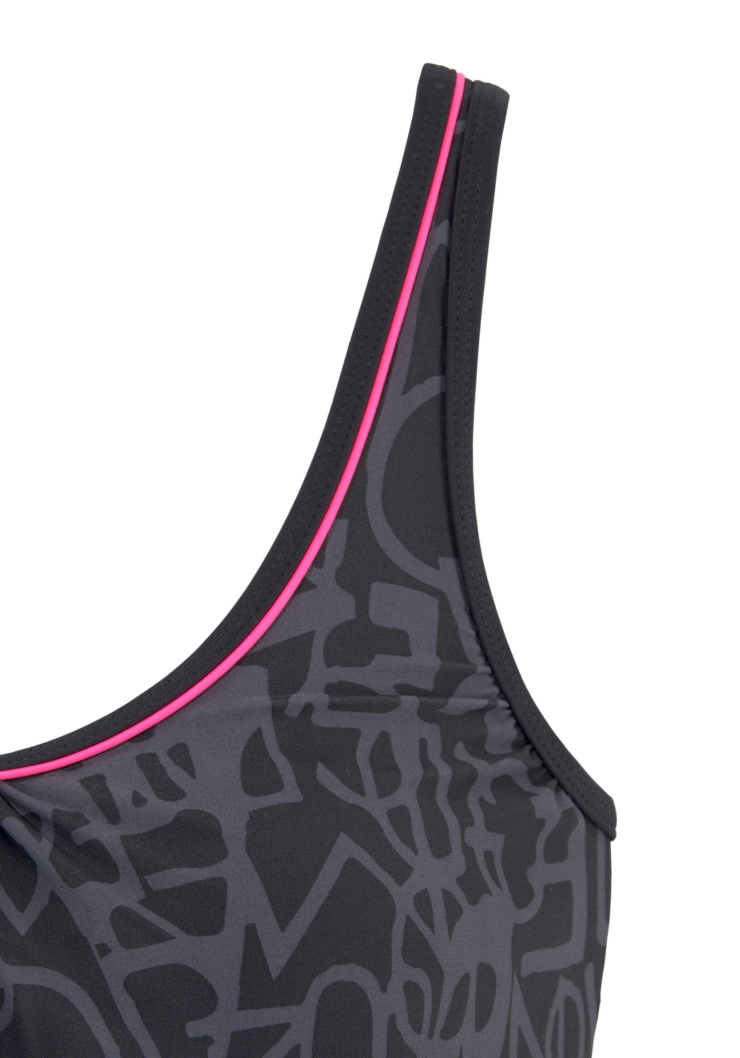 Venice Beach Oversized tankini Oversized model