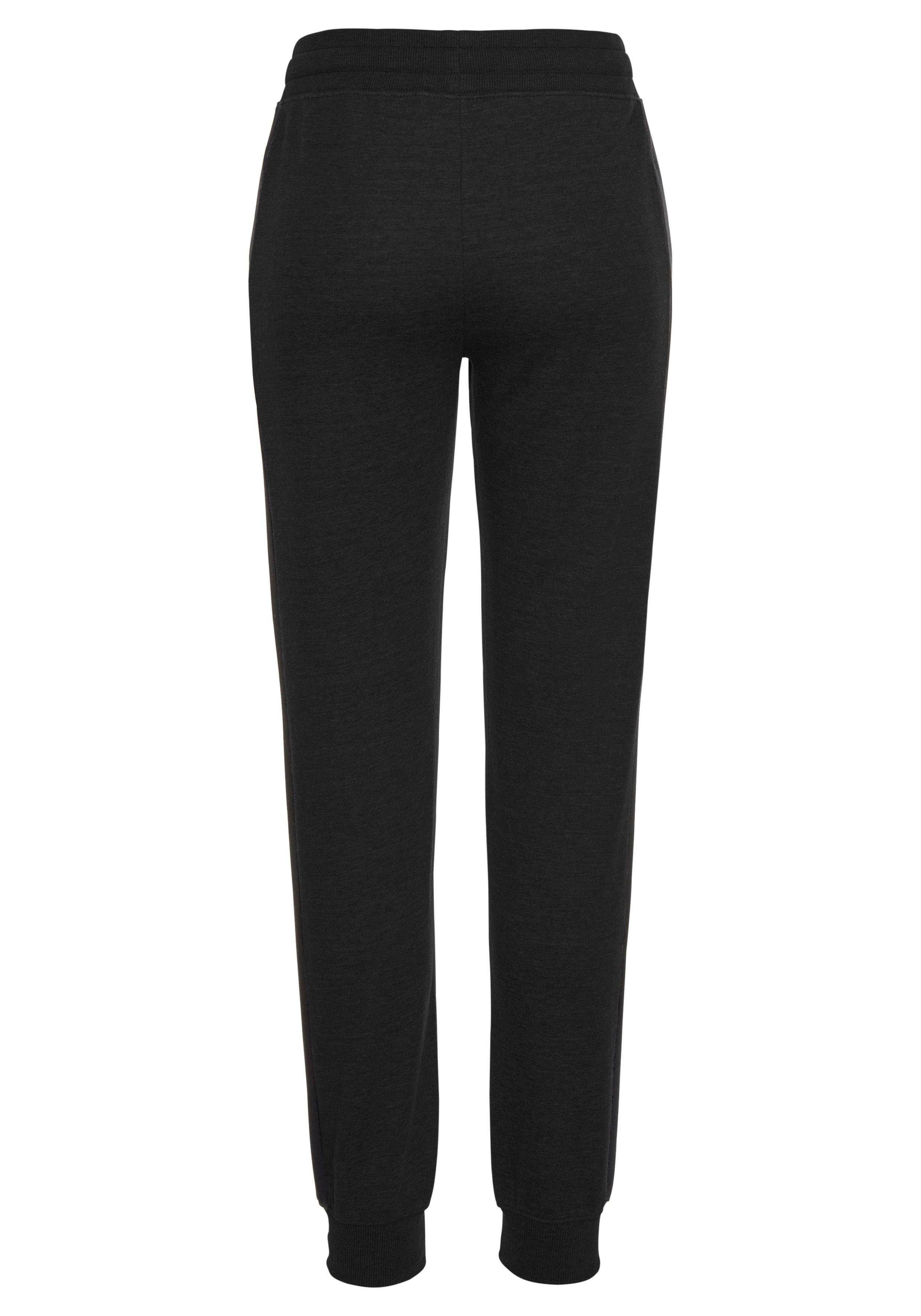 Bench. Loungewear Sweatbroek met zijstrepen en smalle pijpen, loungepak