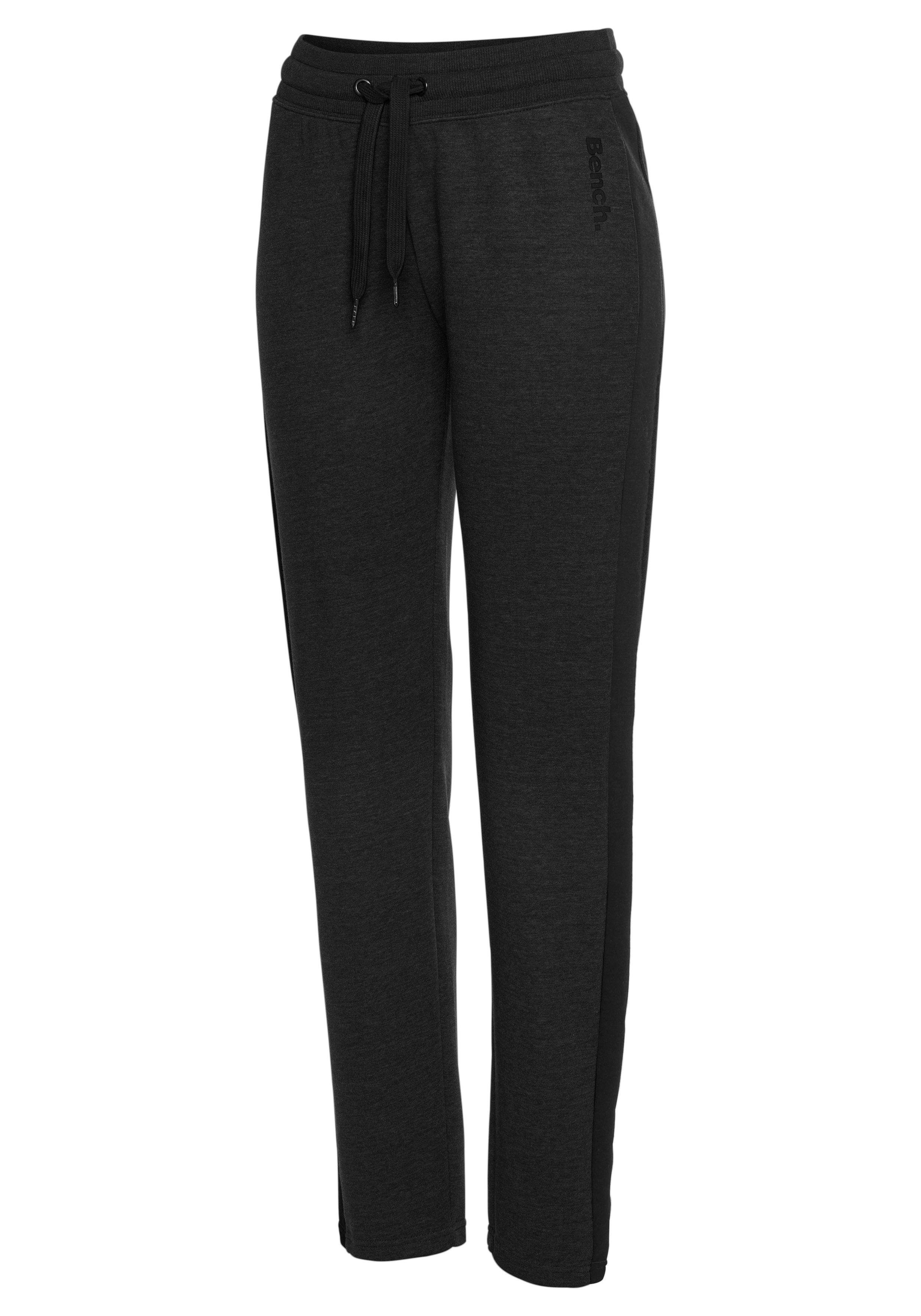 Bench. Loungewear Loungebroek met zijstrepen en rechte pijpen, loungepak