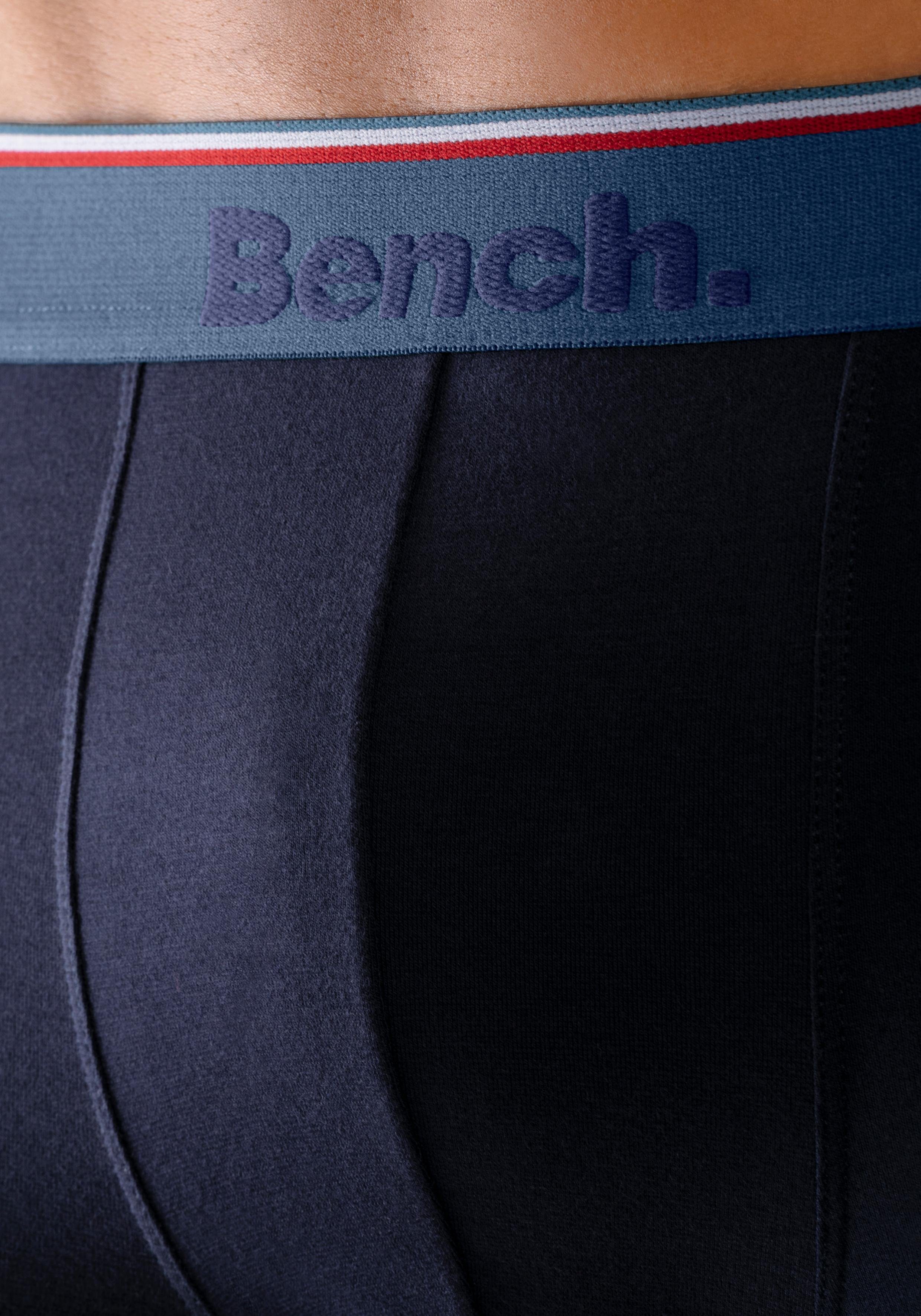 Bench. Lange boxershort met smalle strepen in het logo-weefband (set, 4 stuks)