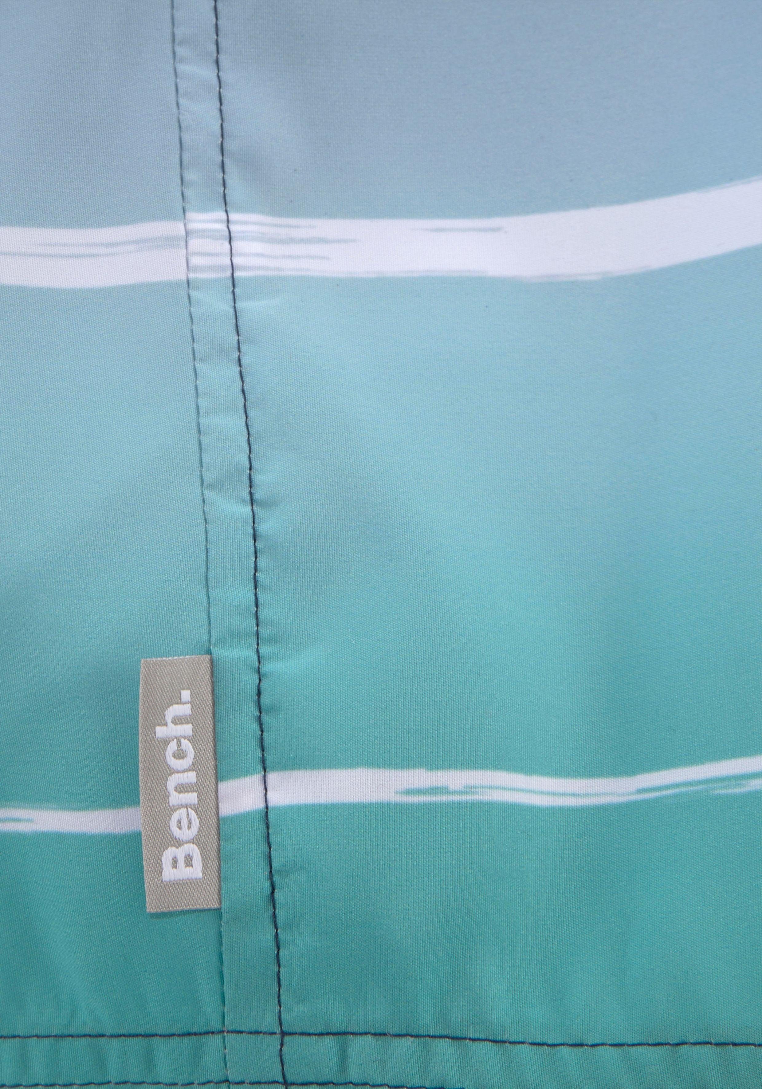 Bench. Zwemshort Sunset met trendy streepverloop