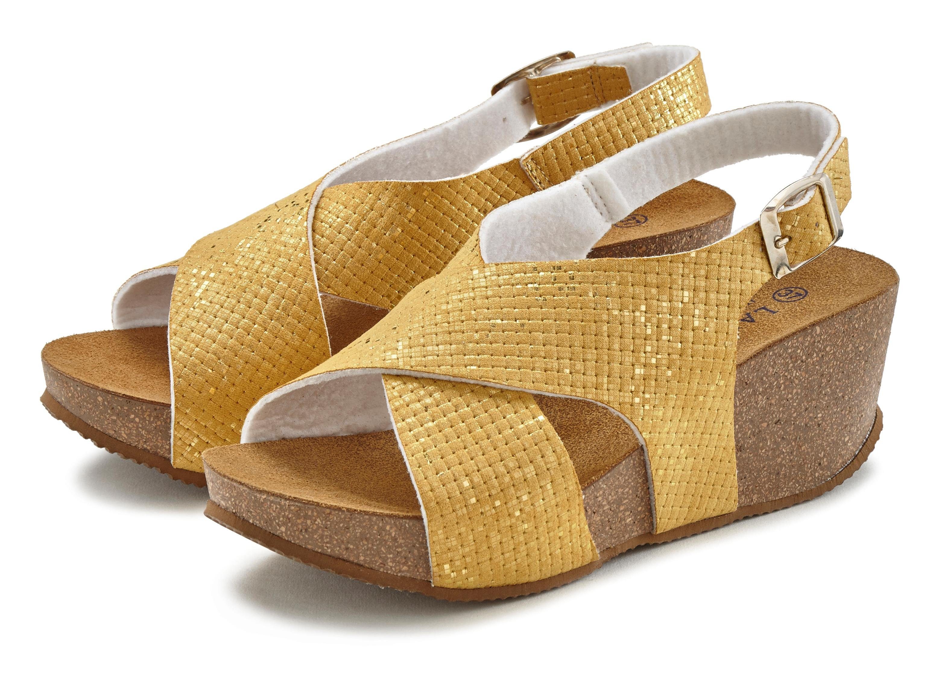 Lascana Sandaaltjes Met Sleehak En Kurkvoetbed in het Metallic Dames Schoenen voor voor Hakken voor Sandalen met sleehak 