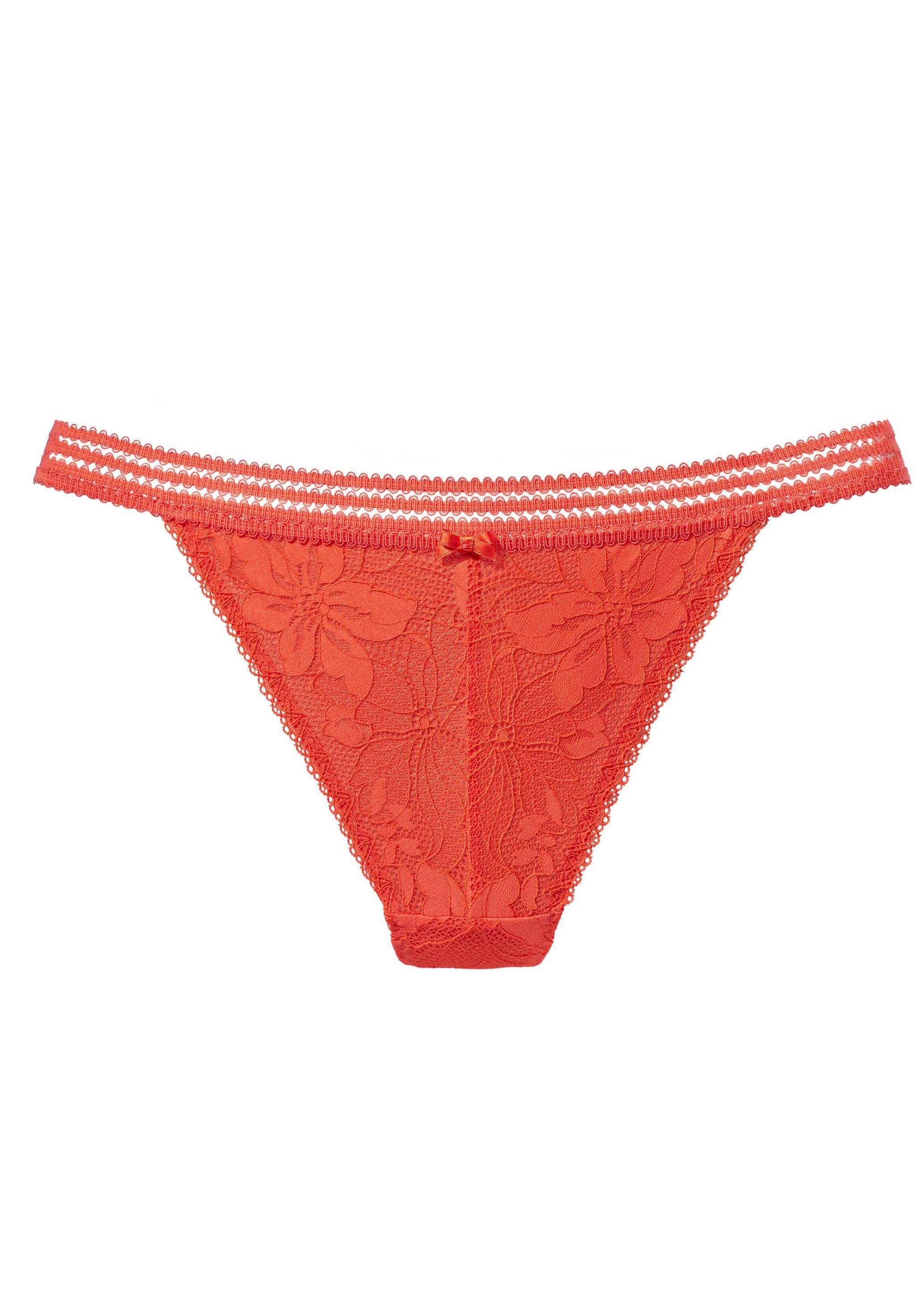 Lascana Tanga van jacquard-kant met bloemetjes