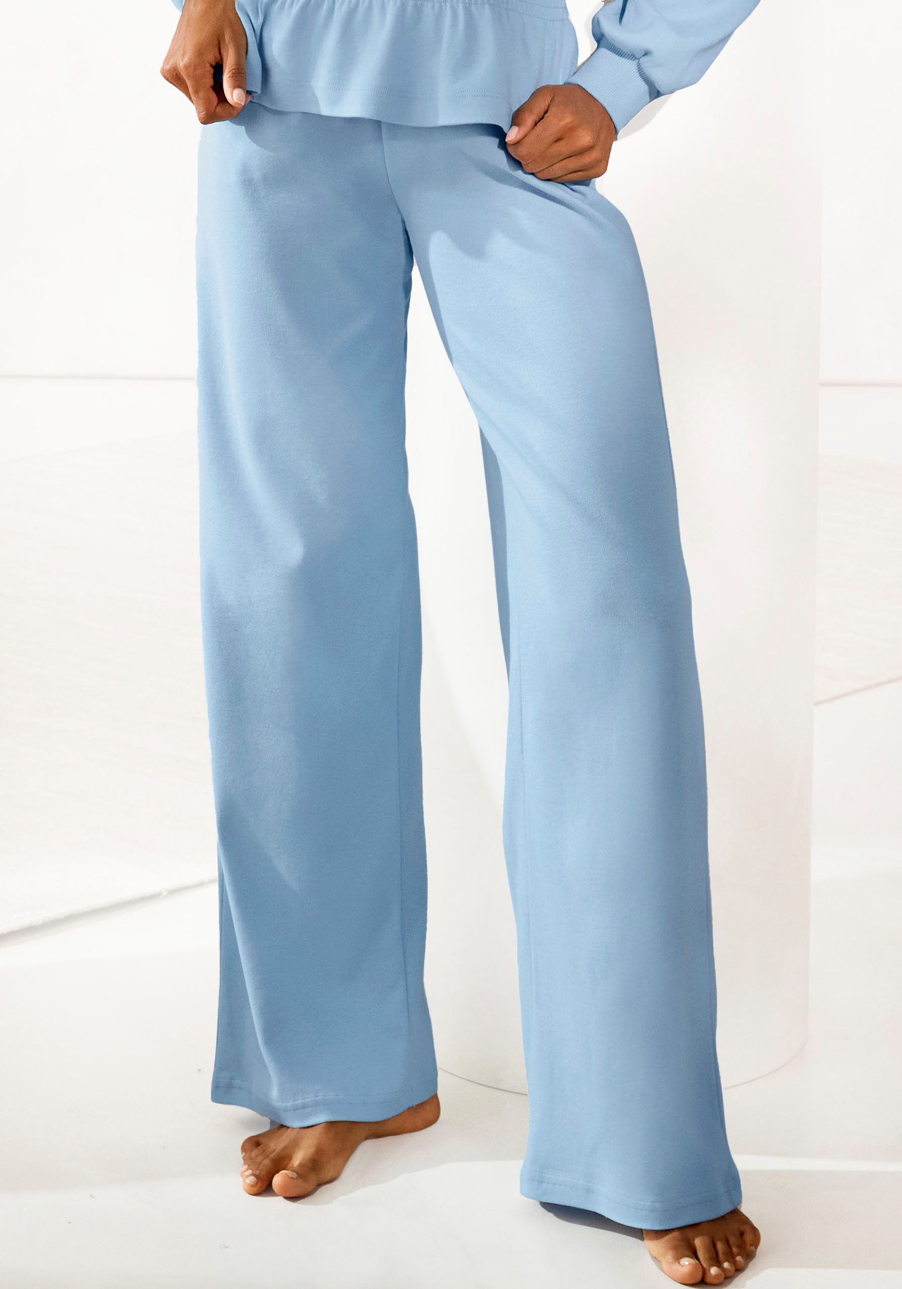 Lascana Sweatbroek -Loungebroek met uitlopende pijpen, loungewear