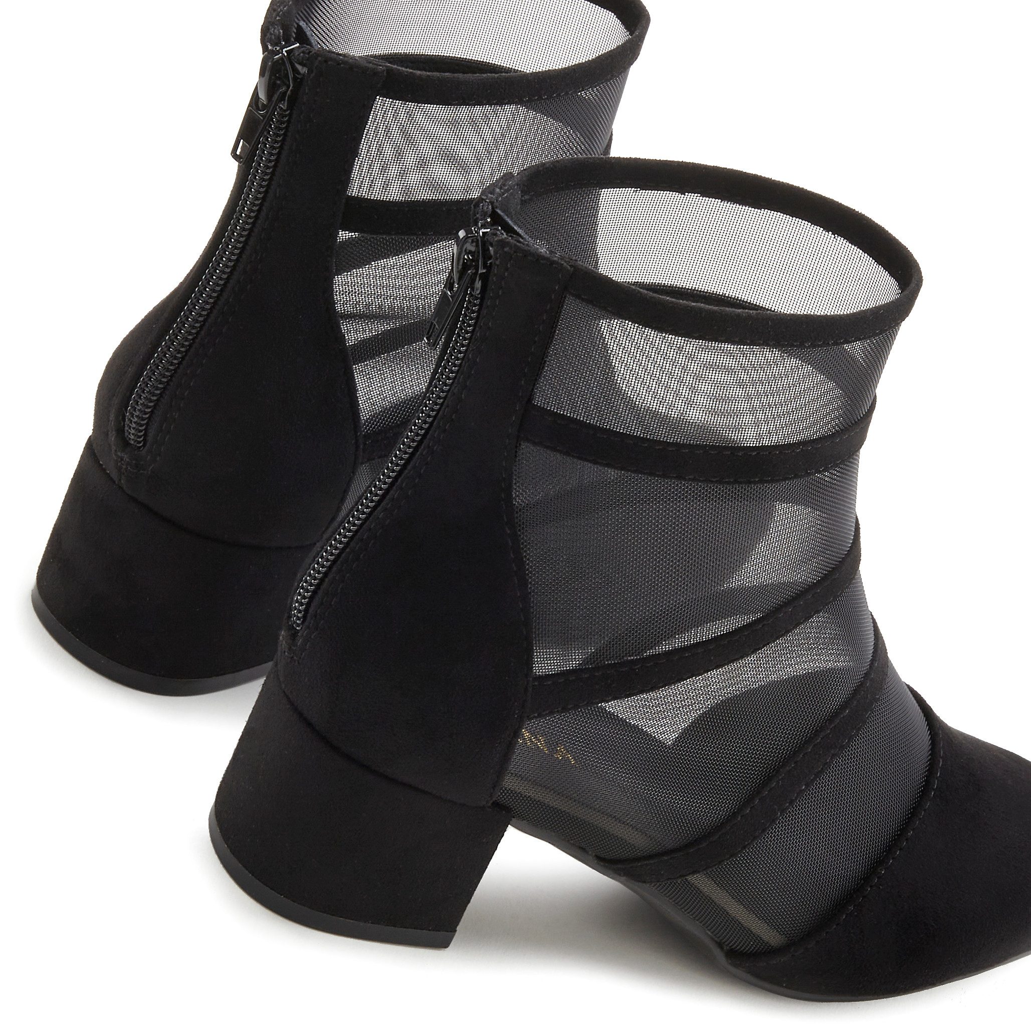 Lascana Laarsjes Ankle boots, laarzen met modieuze mesh-inzetstukken en blokhak vegan