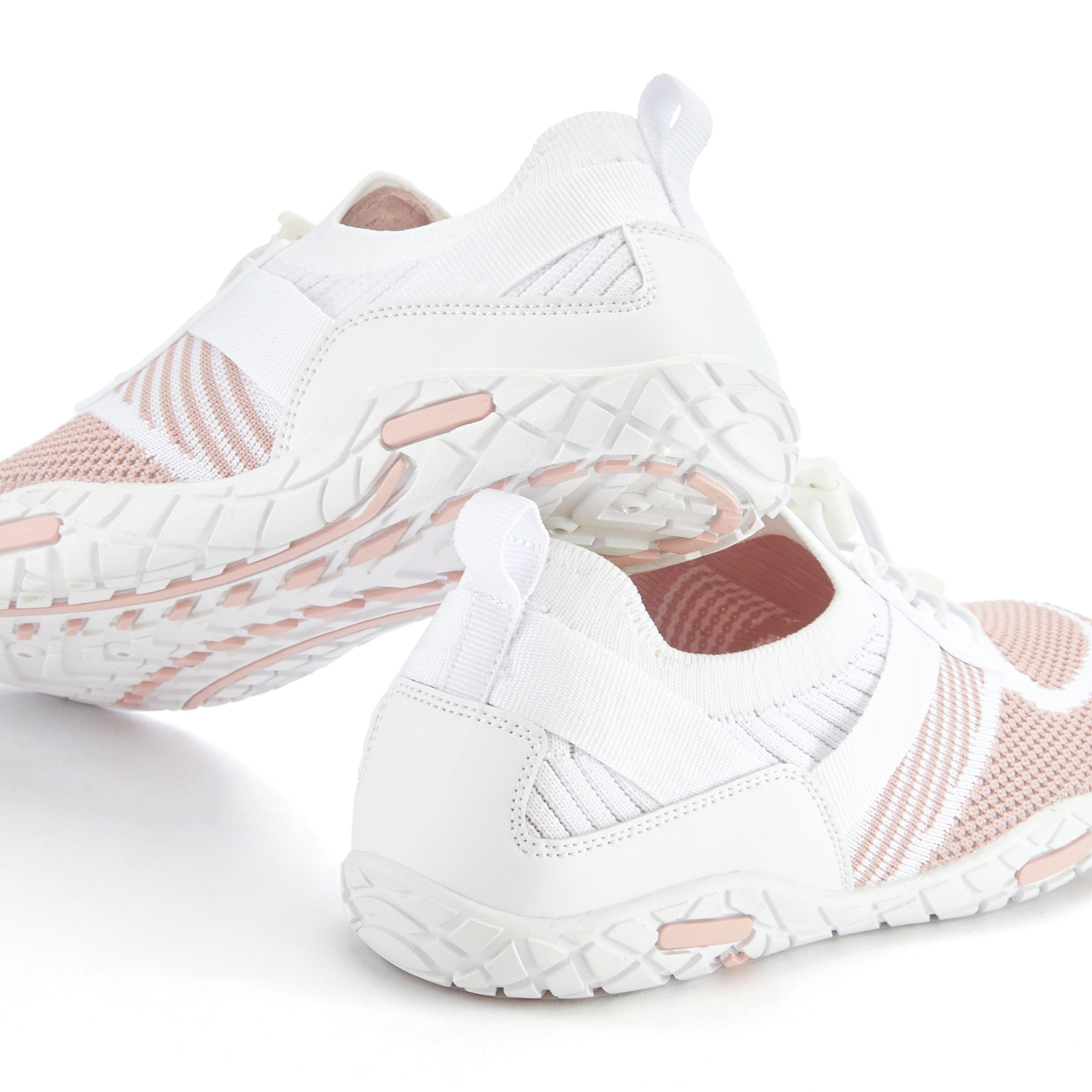 Lascana Sneakers Vrijetijdsschoen, lage schoen superlicht, platte flexibele zool VEGAN