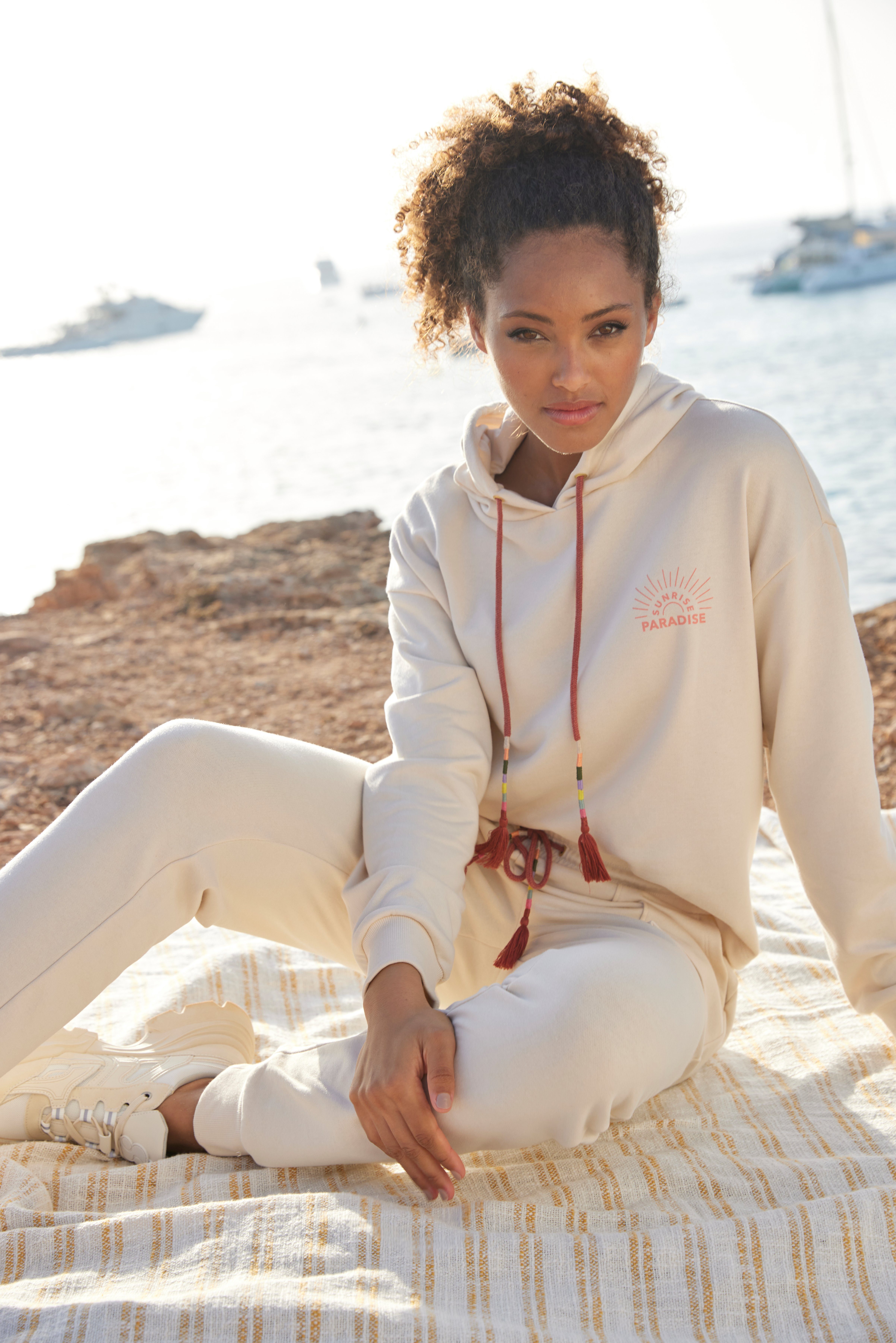 Vivance Hoodie Capuchonsweatshirt met print, loungewear