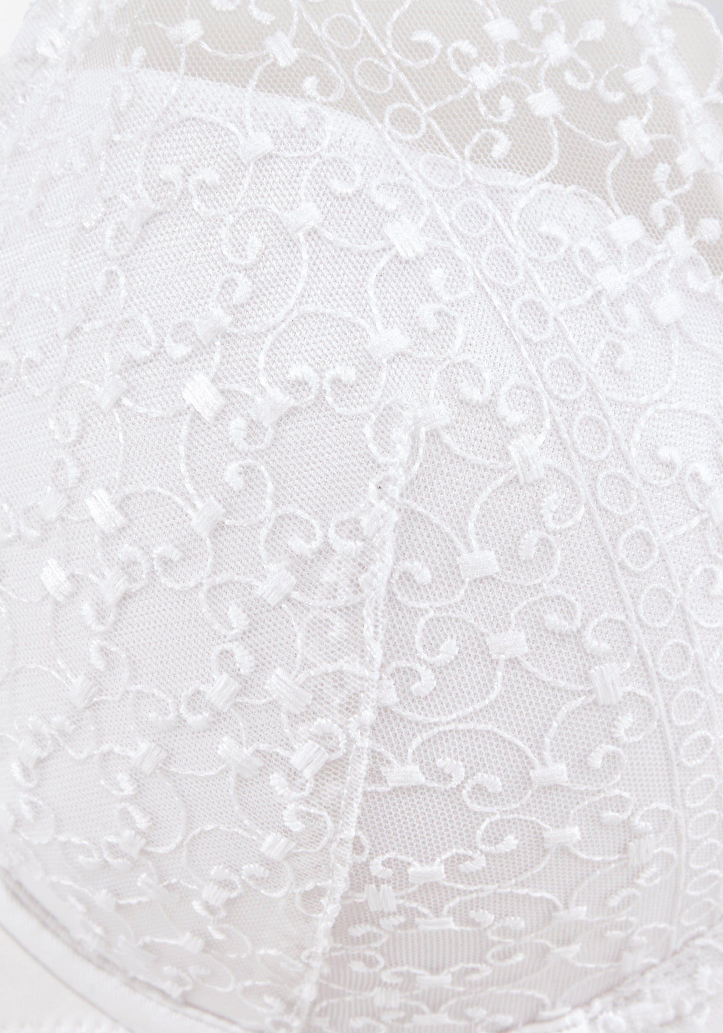 Nuance Bh met steuncups mooie borduurkant in een modieuze look, dessous