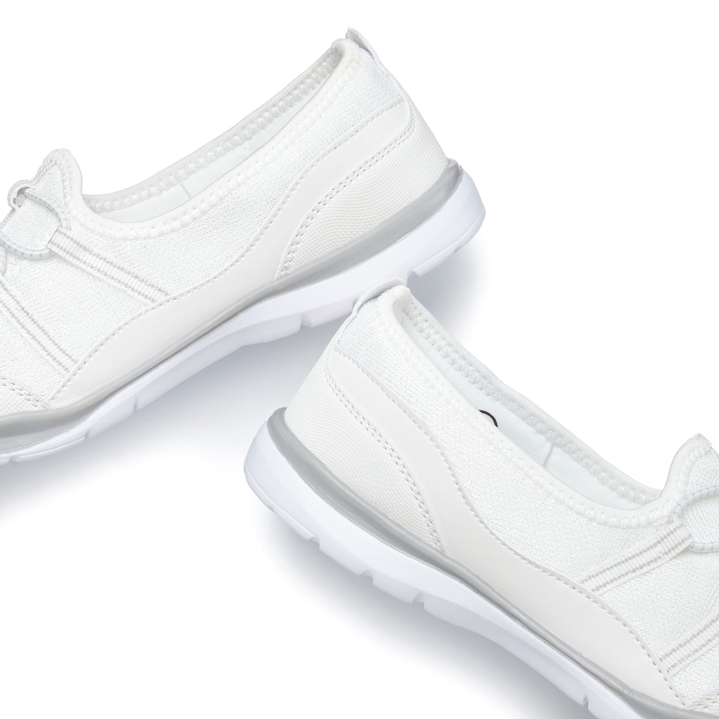 Lascana Sneakers Lage schoen, vrijetijdsschoen, slipper, om in te stappen met elastische veters vegan
