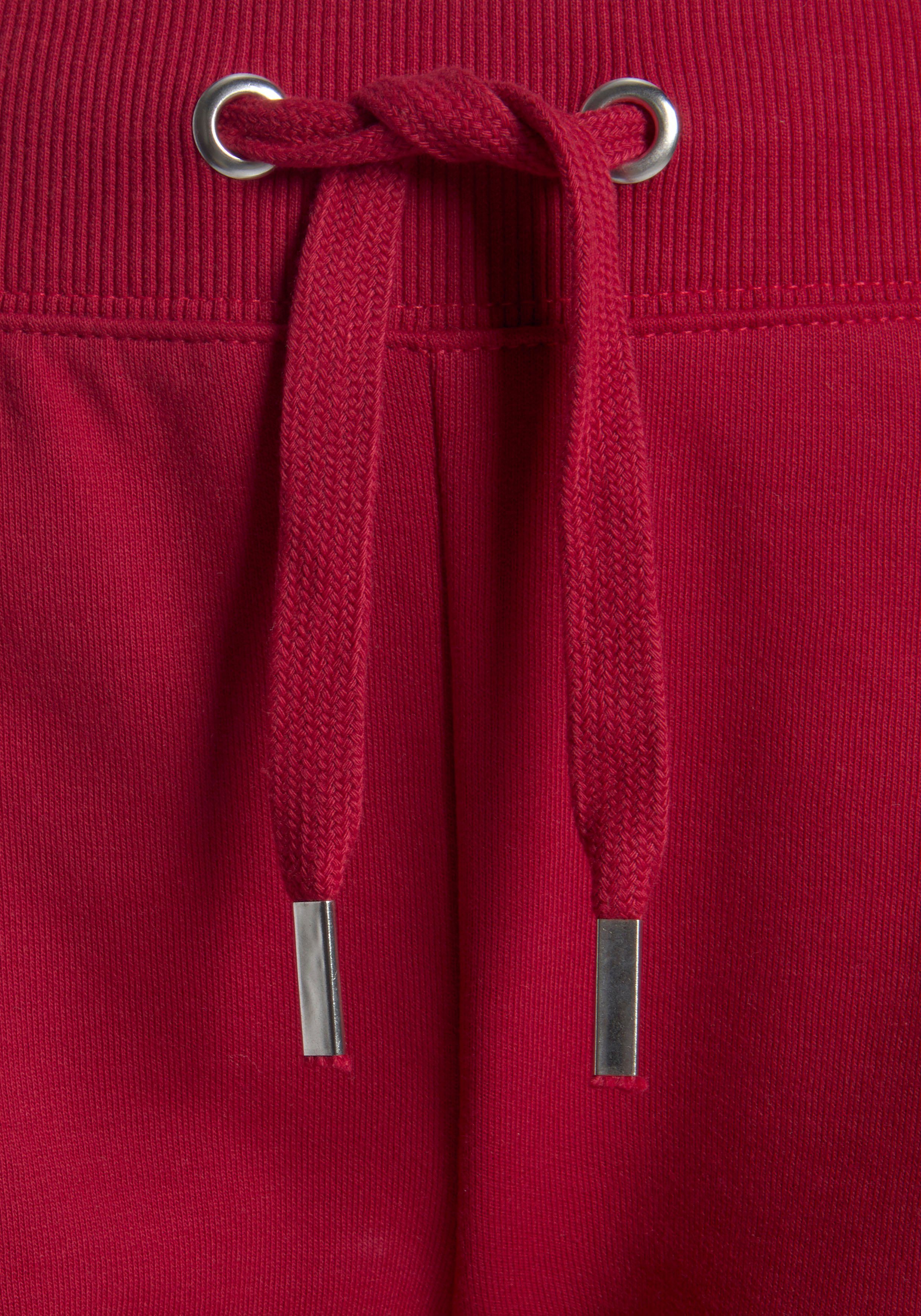 KangaROOS Bermuda met smalle piping opzij