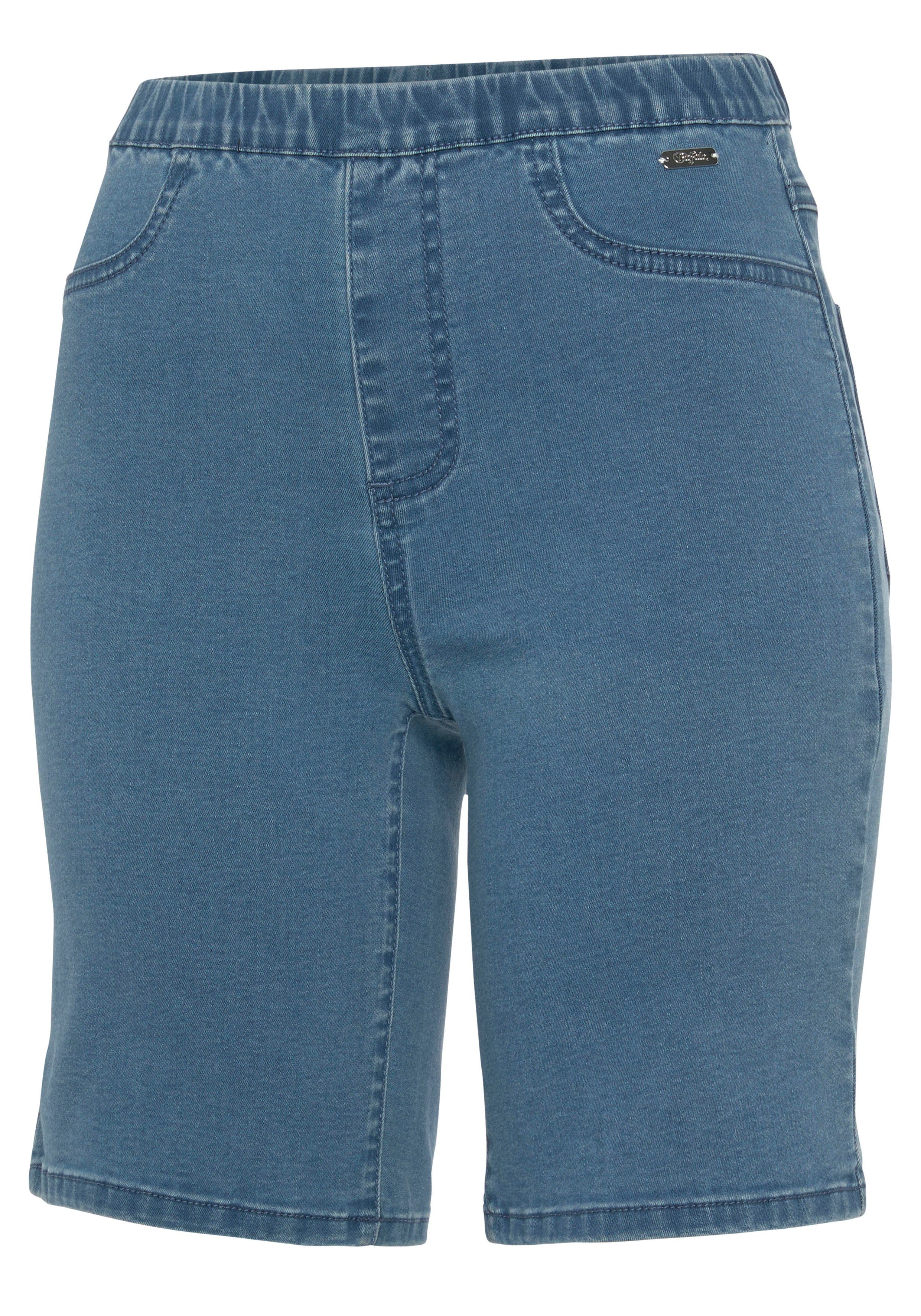 Buffalo Bermuda in elastische denim met twee achterzakken