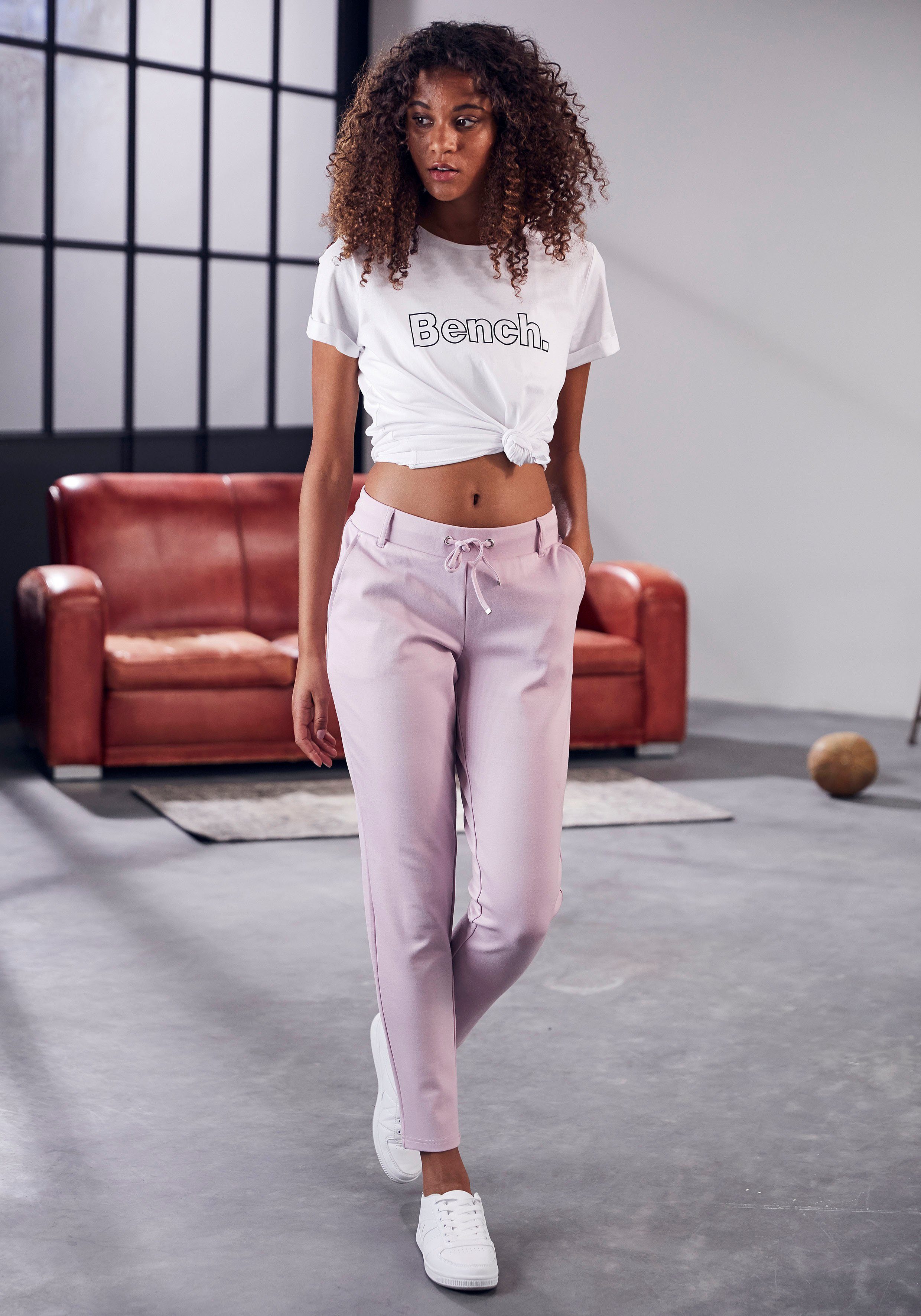 Lascana Jogpants met elastische tailleband en riemlussen, loungewear (1-delig)