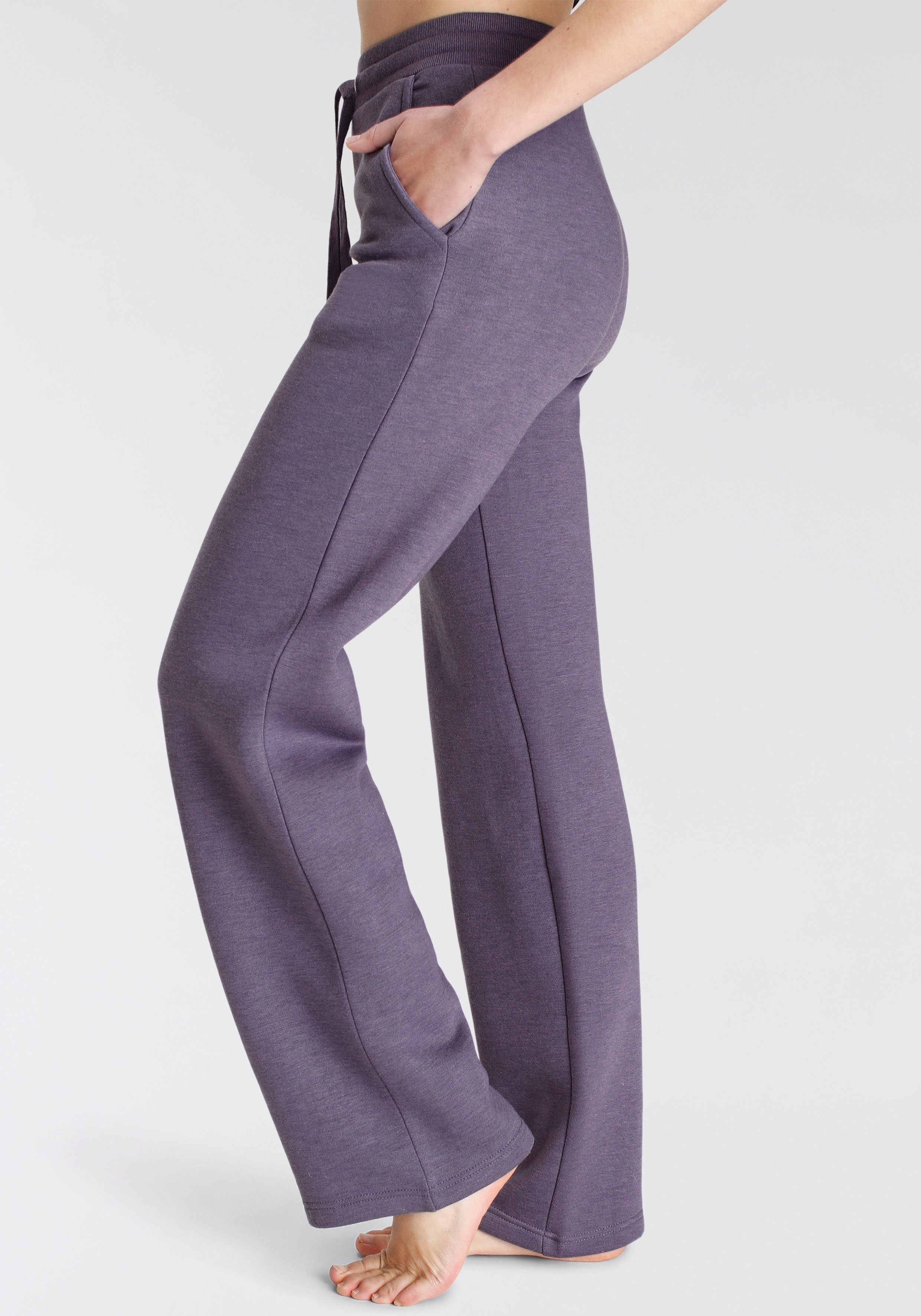 Vivance Relaxbroek -Loungebroek met brede pijpen en van ultra-zachte sweatkwaliteit, loungewear