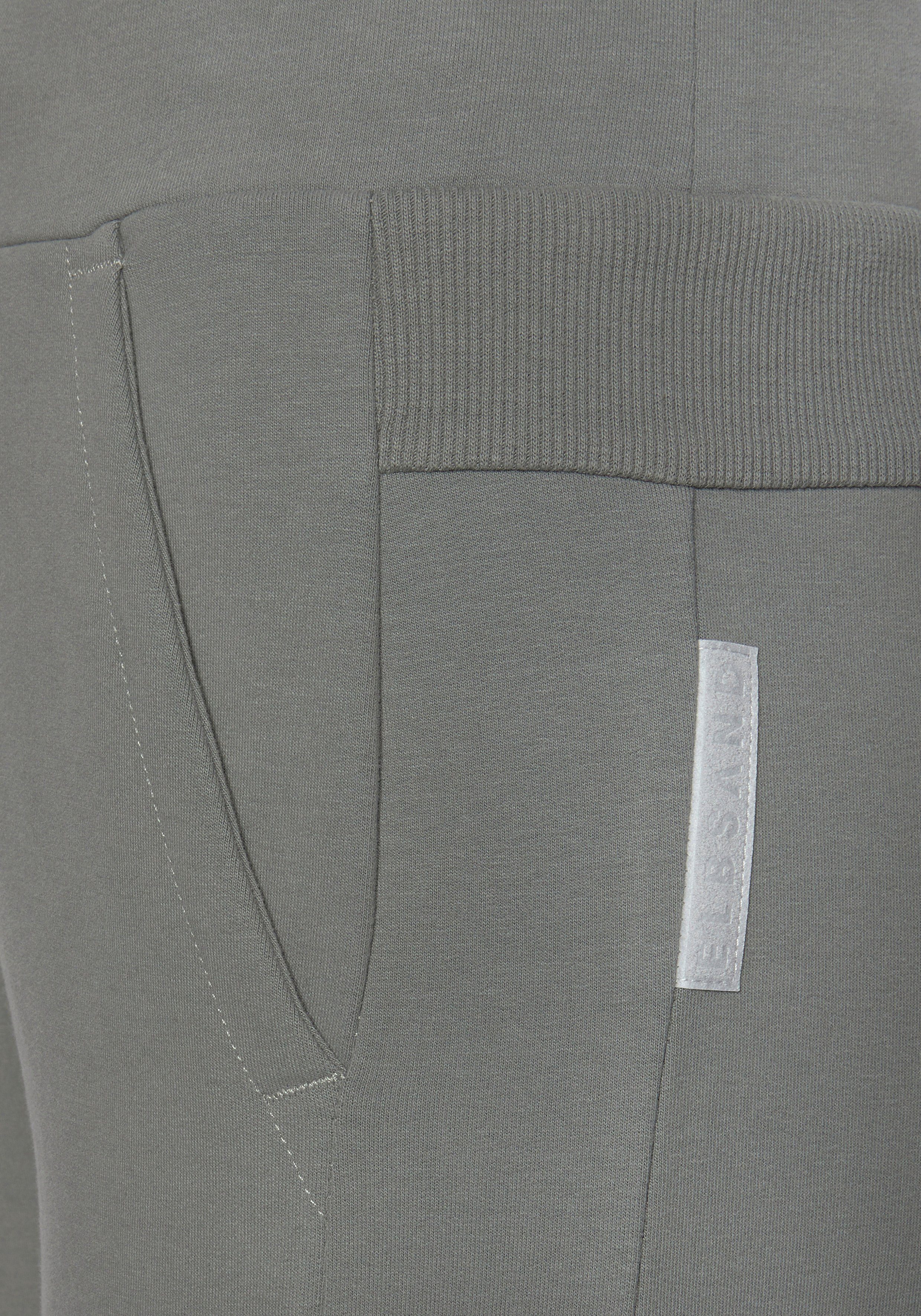 Elbsand Sweatbroek Brinja met zakken en brede trekkoorden, joggingbroek, casual pasvorm