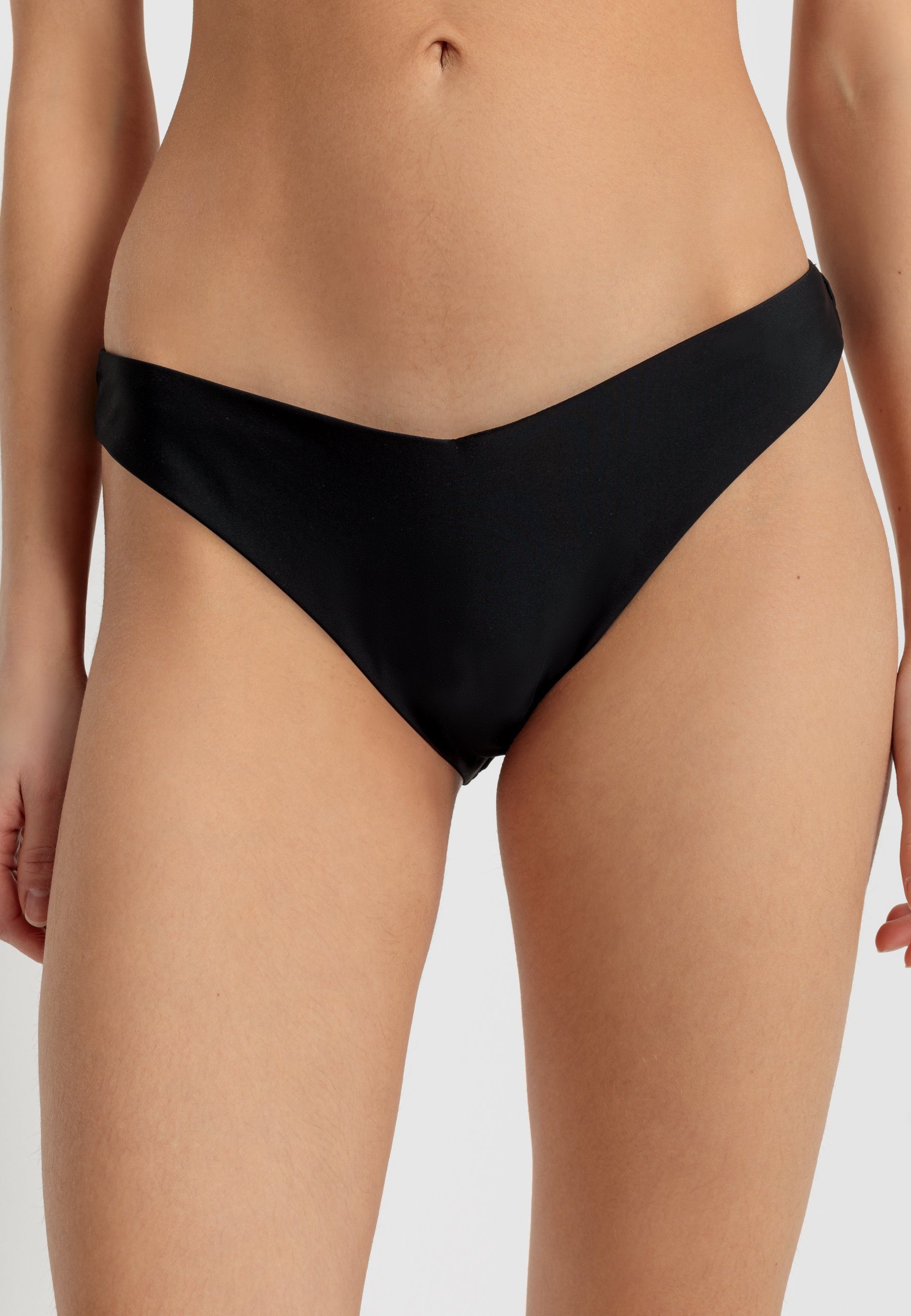 LSCN by LASCANA Bikinibroekje GINA met v-band