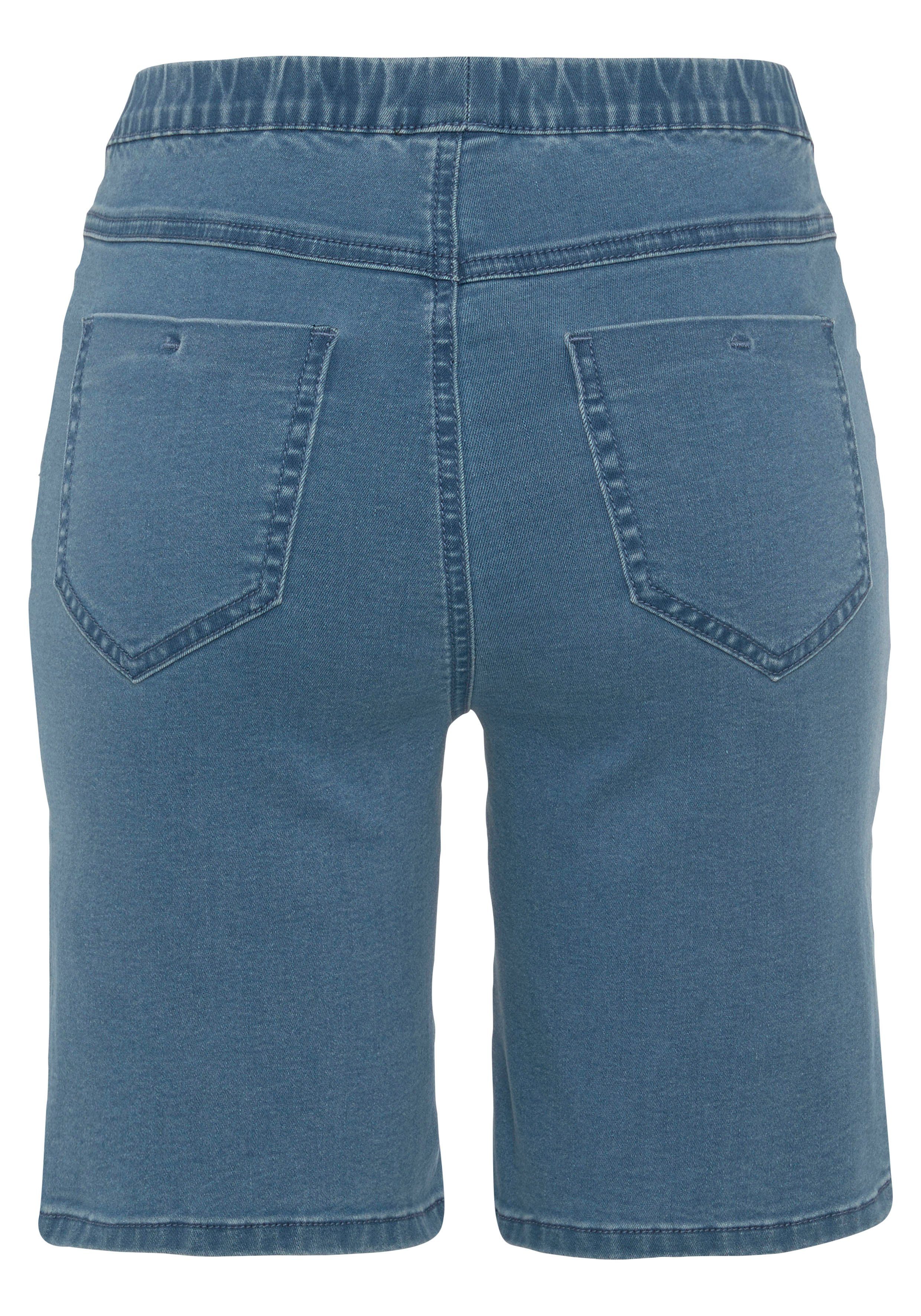 Buffalo Bermuda in elastische denim met twee achterzakken
