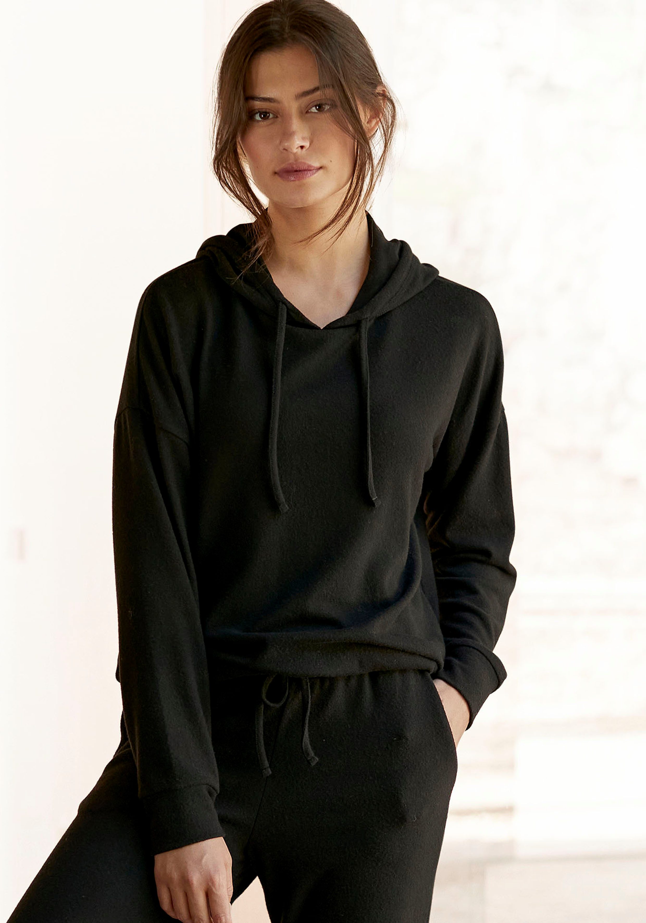 Lascana Capuchontrui Loungetop in casual vorm, loungewear