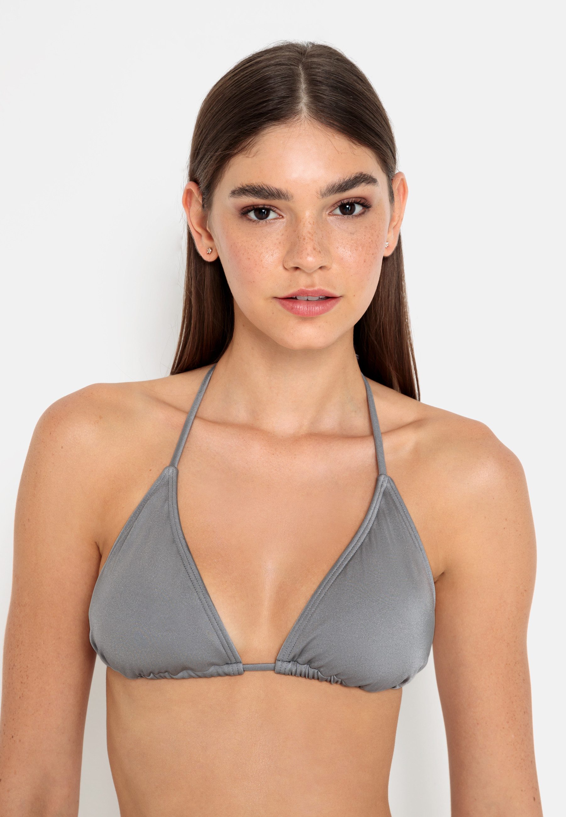 LSCN by LASCANA Triangel-bikinitop Nele met glanzende coating