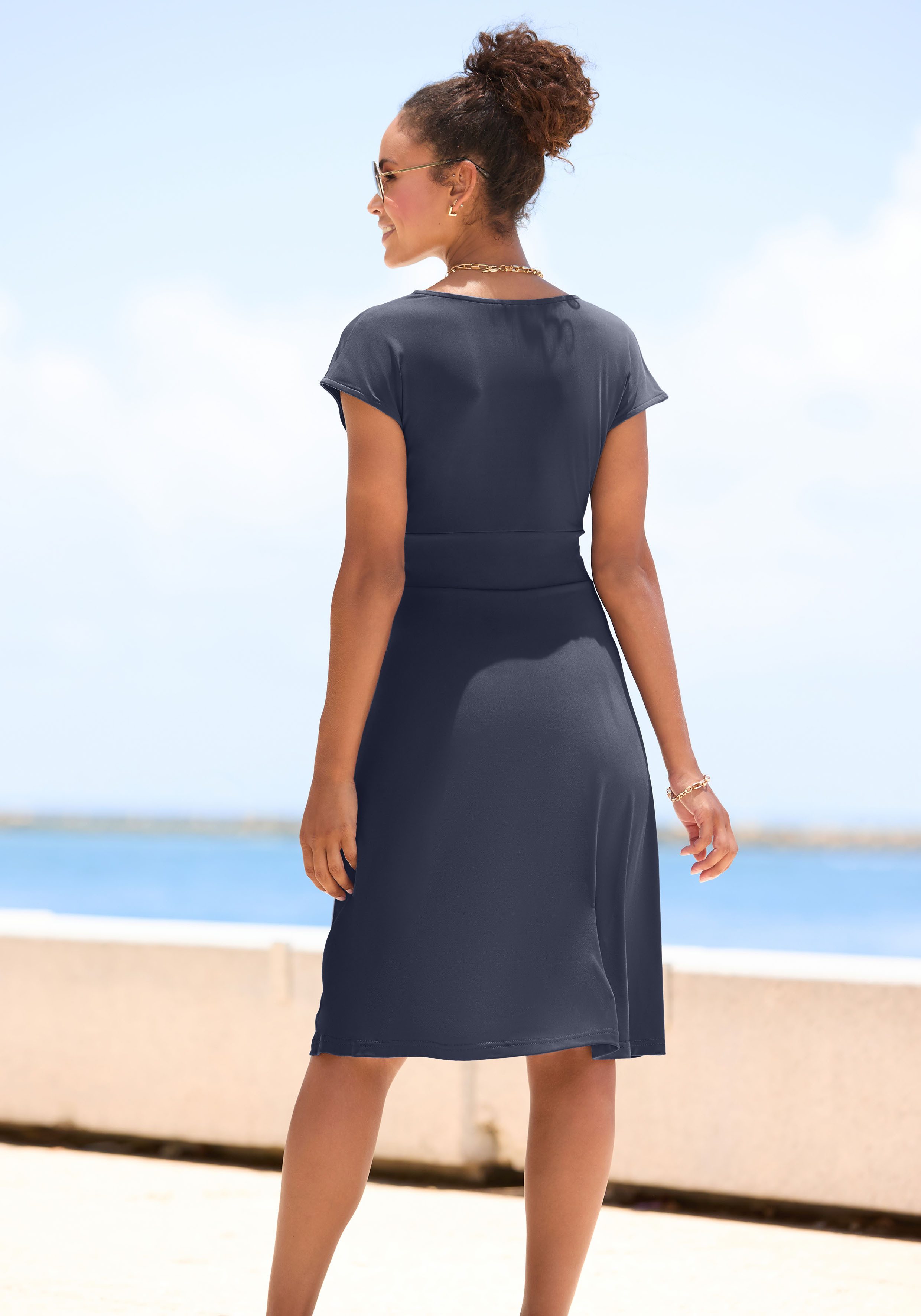 Lascana Midi-jurk van kreukvrije stof, elegant zomerjurk van jersey, strandjurk