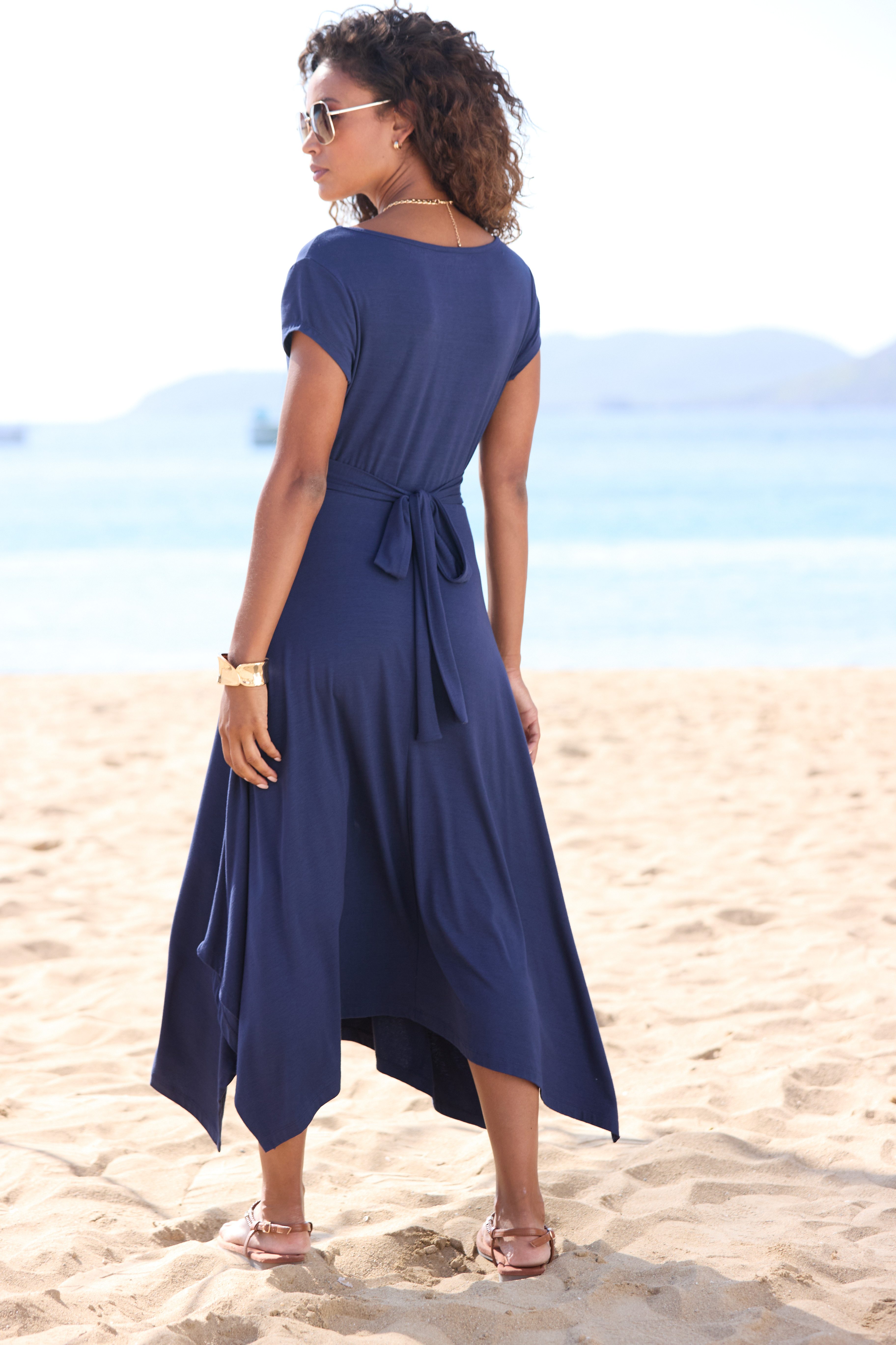 Beachtime Zomerjurk met puntzoom en strik, jersey jurk, asymmetrisch rokdeel